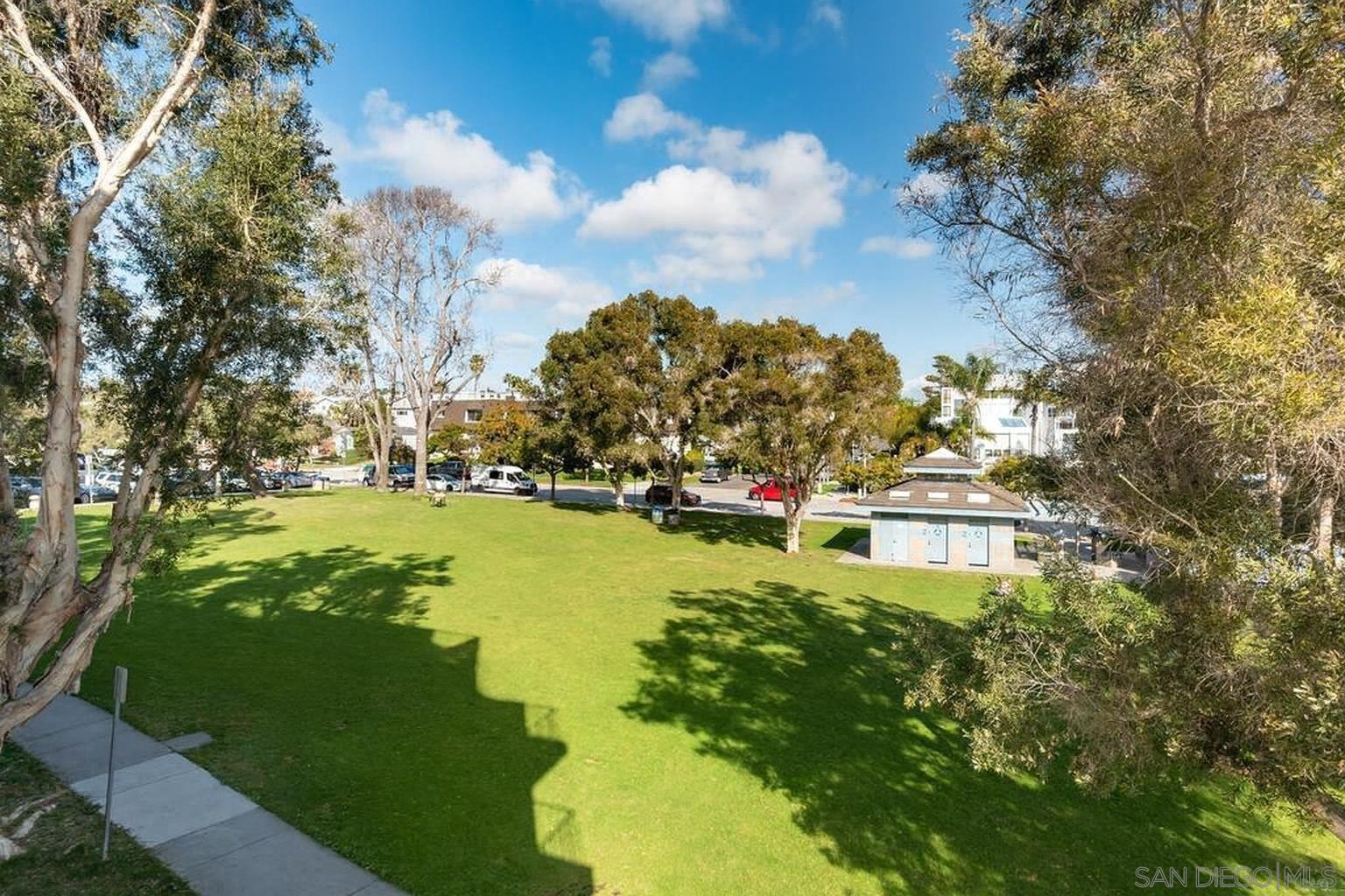 Detail Gallery Image 10 of 34 For 1251  Parker Pl  2n,  San Diego,  CA 92109 - 1 Beds | 1 Baths