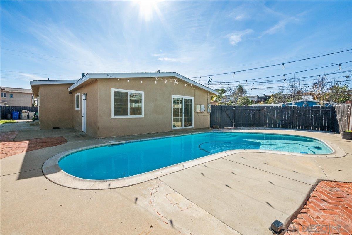 Detail Gallery Image 22 of 32 For 2705  Kobe Dr, San Diego,  CA 92123 - 4 Beds | 2 Baths