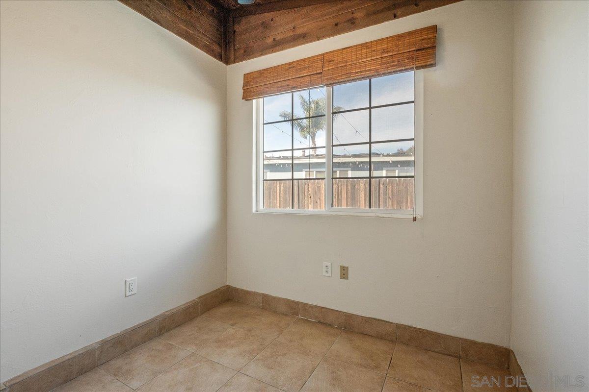 Detail Gallery Image 23 of 32 For 2705  Kobe Dr, San Diego,  CA 92123 - 4 Beds | 2 Baths