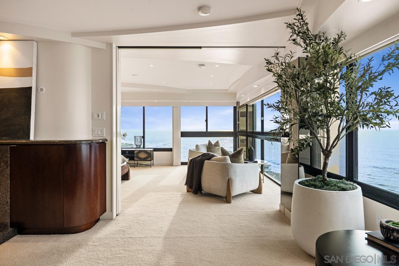 Detail Gallery Image 13 of 48 For 939  Coast Blvd  15e,  La Jolla,  CA 92037 - 3 Beds | 2 Baths