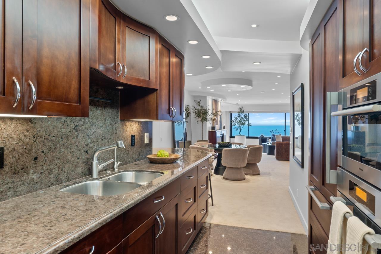 Detail Gallery Image 31 of 48 For 939  Coast Blvd  15e,  La Jolla,  CA 92037 - 3 Beds | 2 Baths