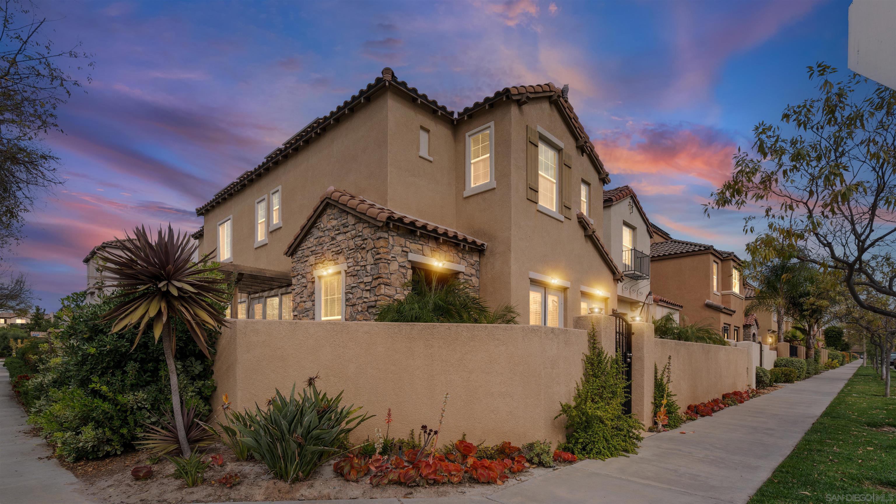 Front Image Thumbnail for SD260003738