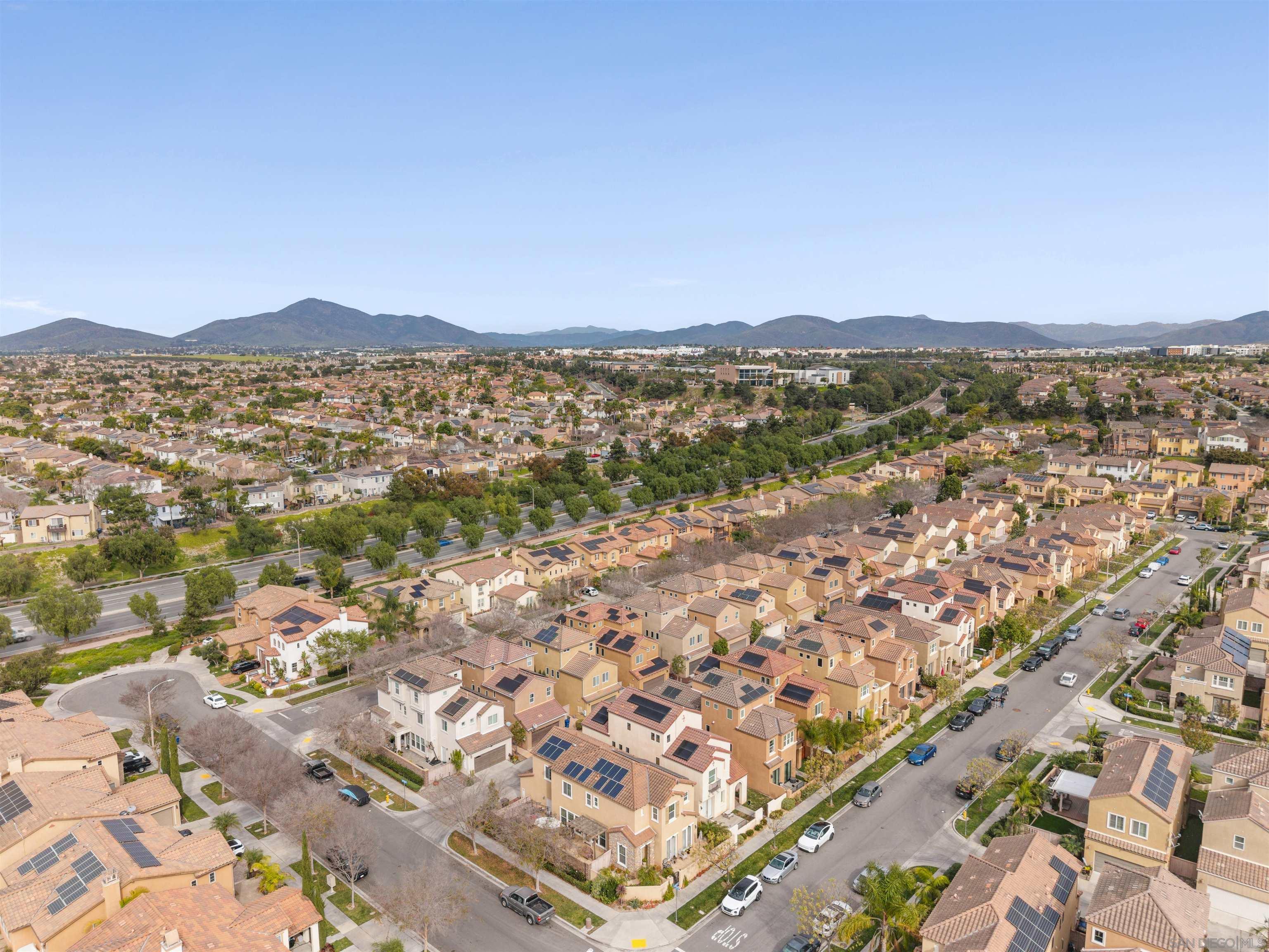 Detail Gallery Image 41 of 45 For 1613  Jones St, Chula Vista,  CA 91913 - 4 Beds | 2/1 Baths