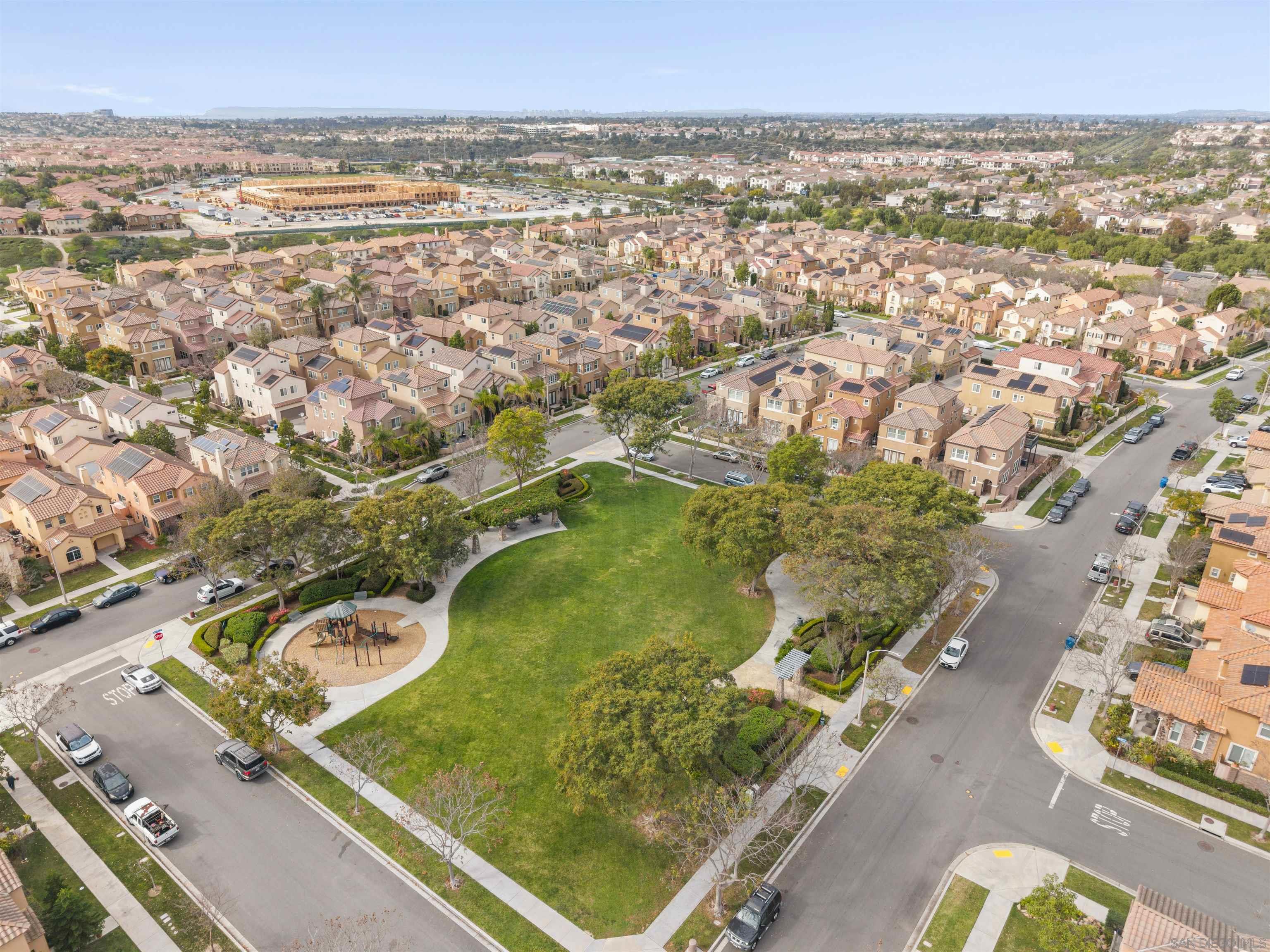 Detail Gallery Image 42 of 45 For 1613  Jones St, Chula Vista,  CA 91913 - 4 Beds | 2/1 Baths