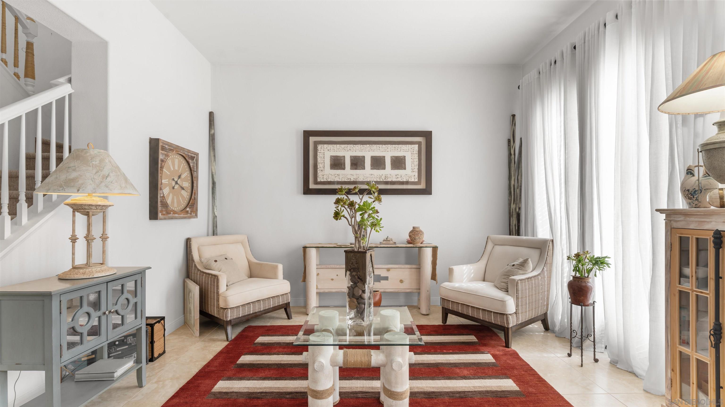 Detail Gallery Image 6 of 45 For 1613  Jones St, Chula Vista,  CA 91913 - 4 Beds | 2/1 Baths