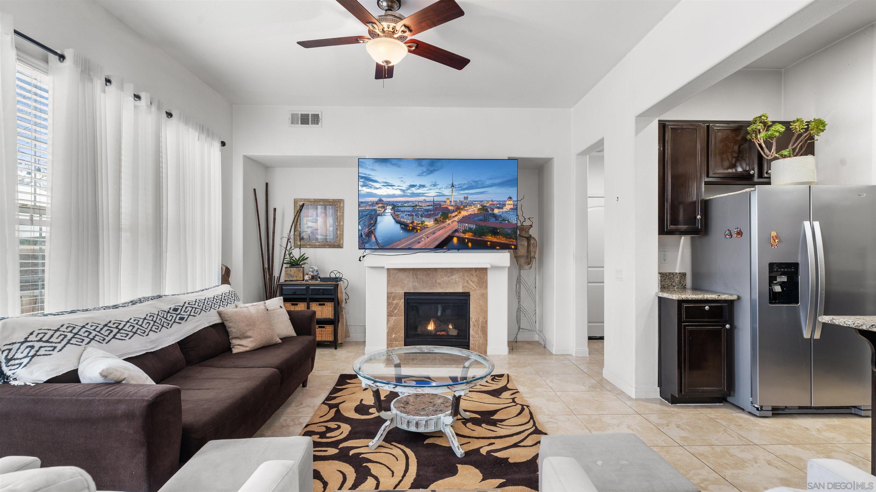 Detail Gallery Image 9 of 45 For 1613  Jones St, Chula Vista,  CA 91913 - 4 Beds | 2/1 Baths