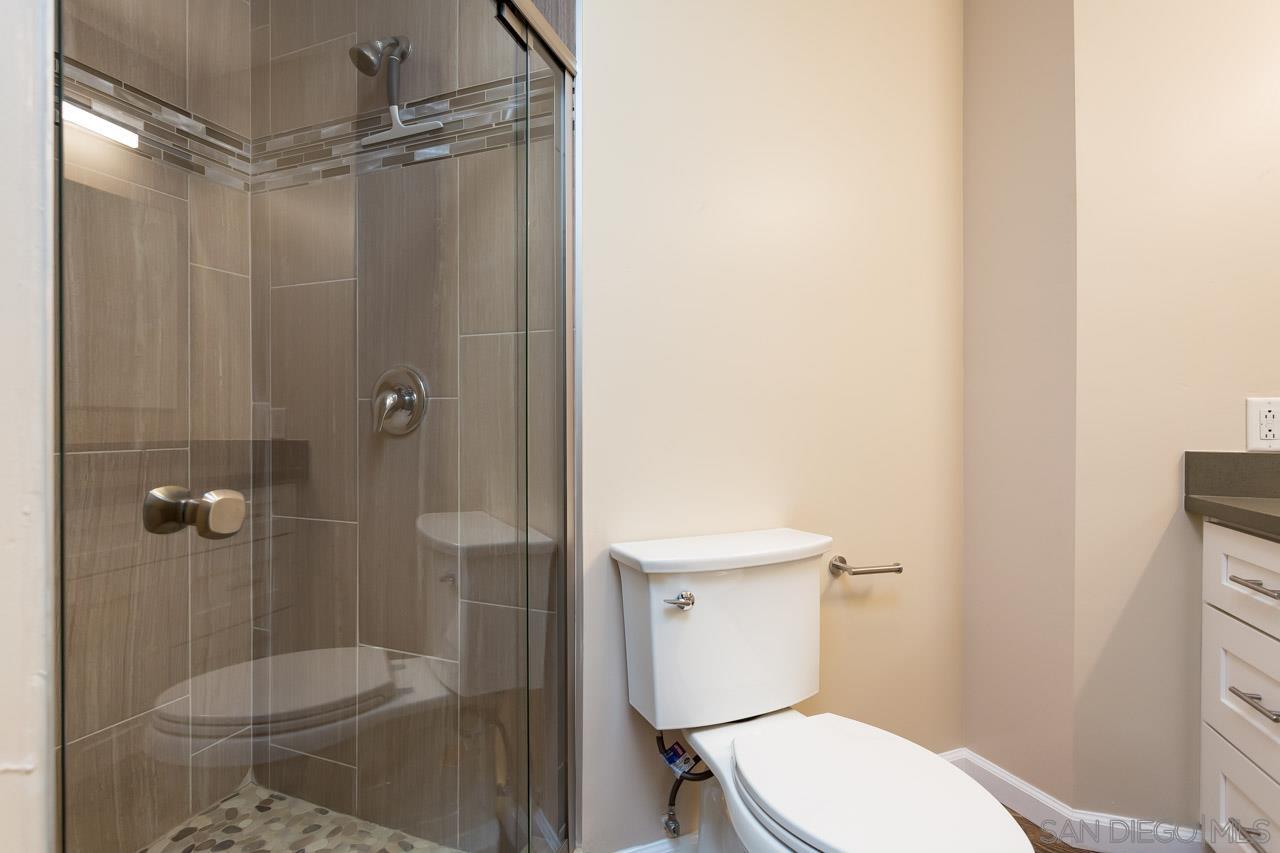 Detail Gallery Image 28 of 32 For 2414  Front Street  13, San Diego,  CA 92101 - 2 Beds | 2 Baths