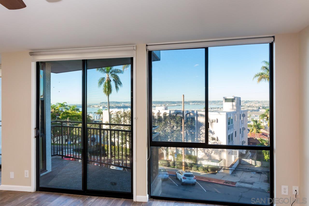 Detail Gallery Image 7 of 32 For 2414  Front Street  13, San Diego,  CA 92101 - 2 Beds | 2 Baths