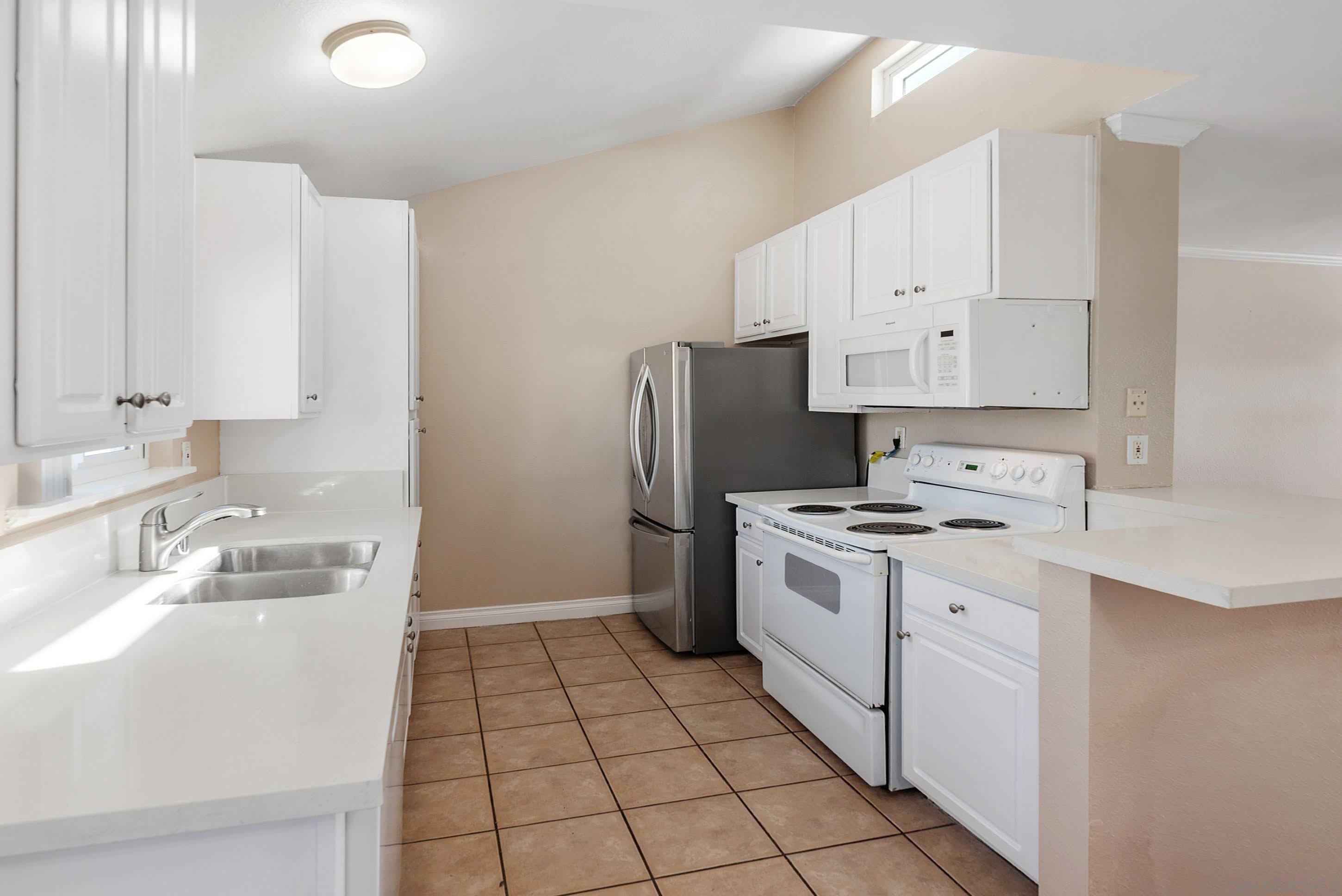 Detail Gallery Image 11 of 30 For 732 E Lexington  #19,  El Cajon,  CA 92020 - 2 Beds | 1 Baths
