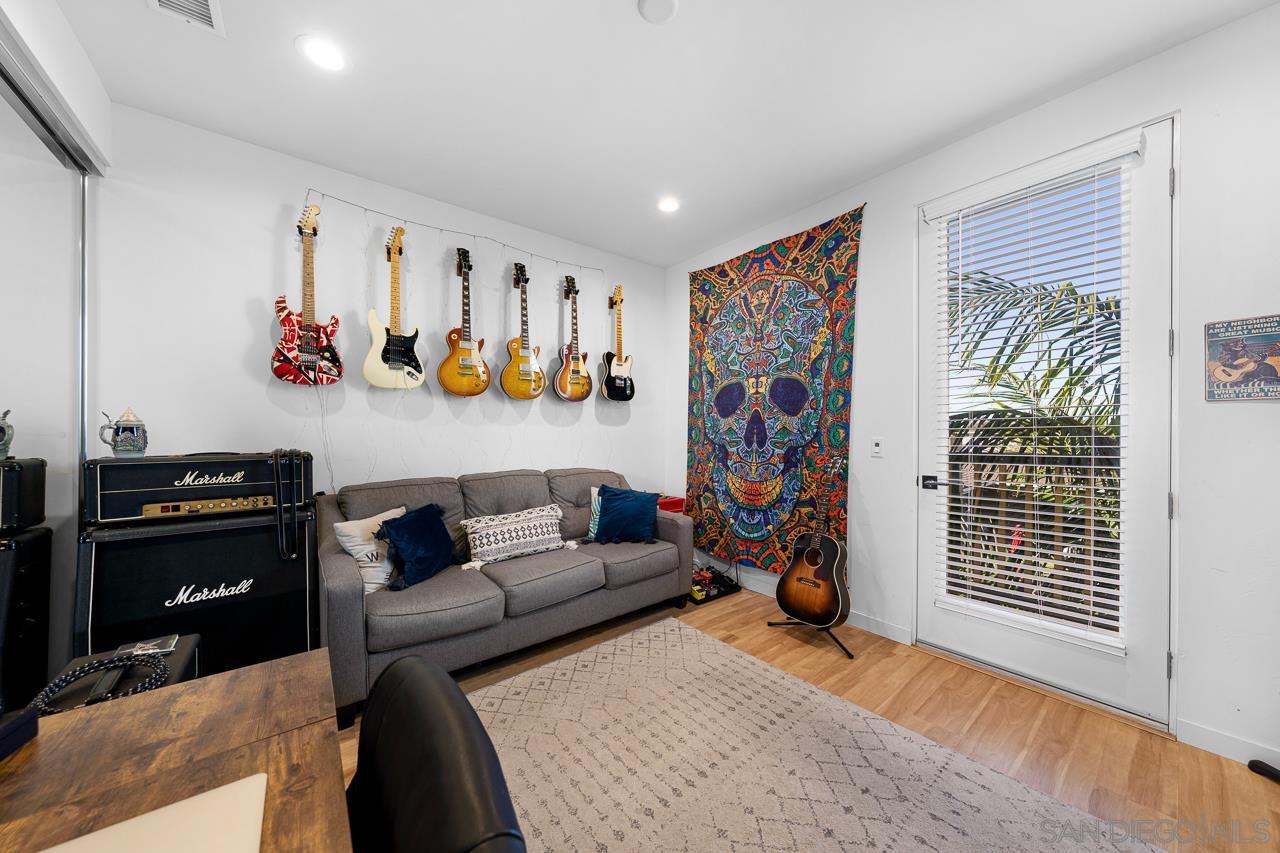 Detail Gallery Image 42 of 47 For 1166  Holly  3, Imperial Beach,  CA 91932 - 4 Beds | 2/1 Baths