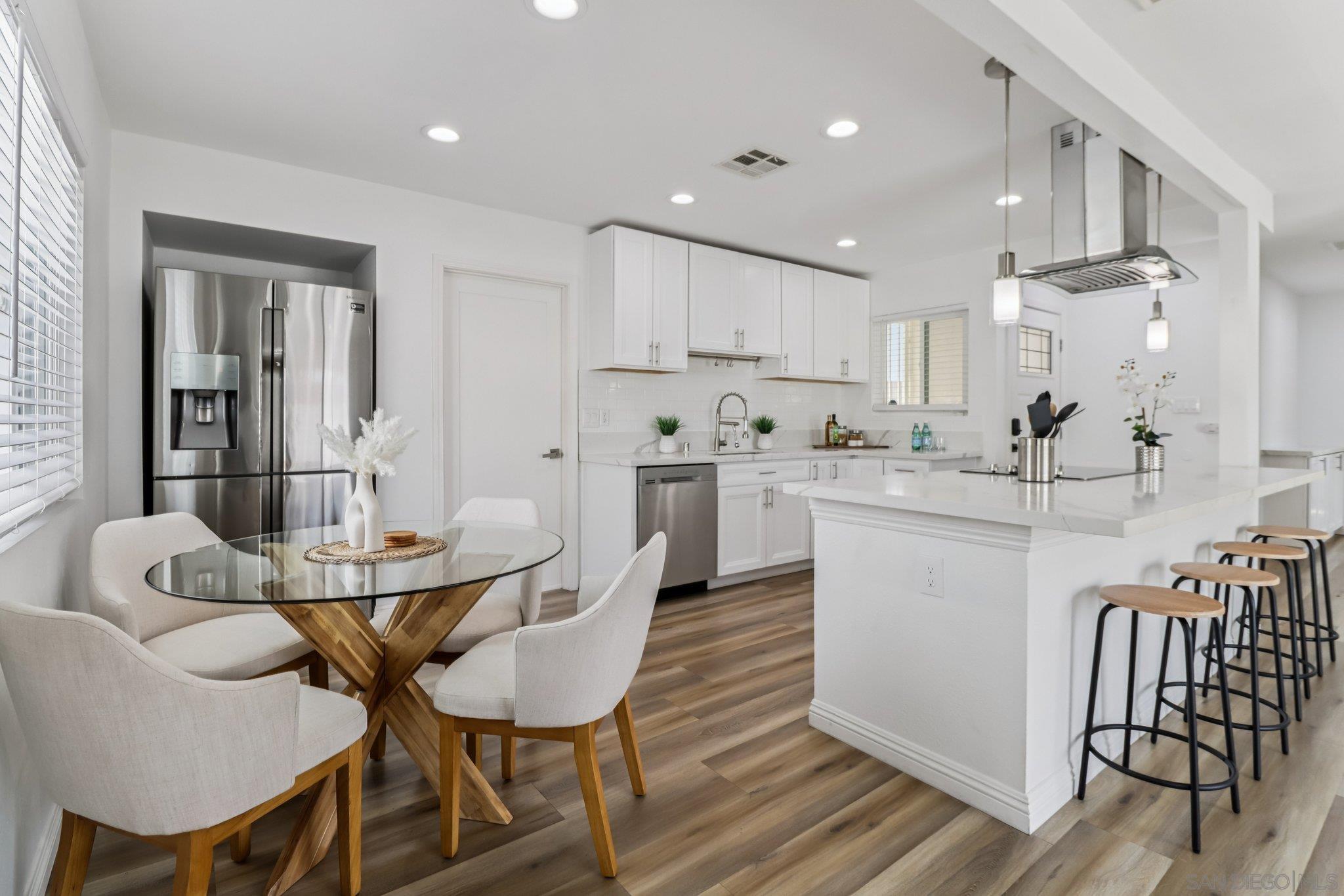 Detail Gallery Image 16 of 37 For 4106  Dellwood St, San Diego,  CA 92111 - 3 Beds | 2 Baths