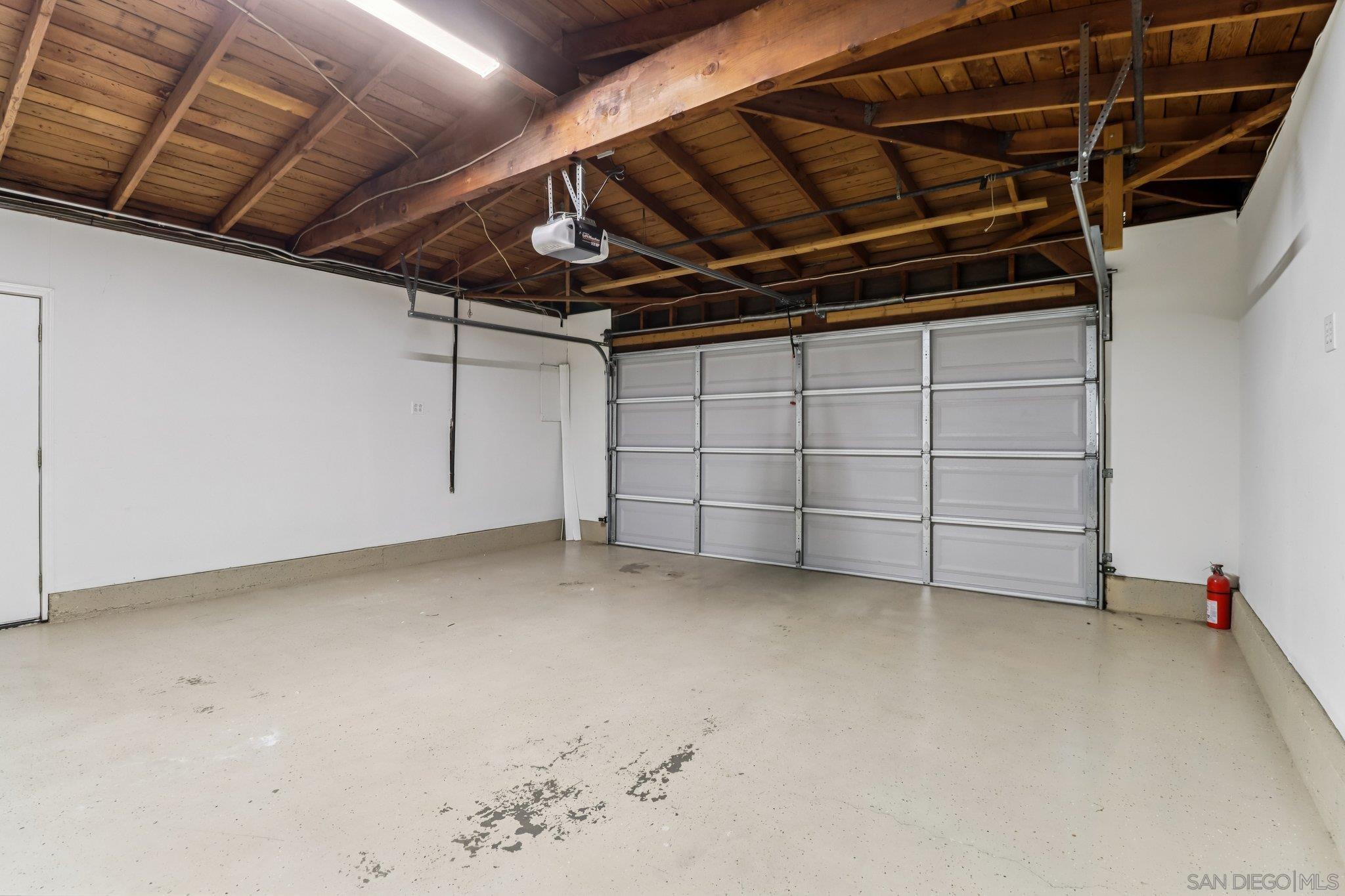 Detail Gallery Image 30 of 37 For 4106  Dellwood St, San Diego,  CA 92111 - 3 Beds | 2 Baths