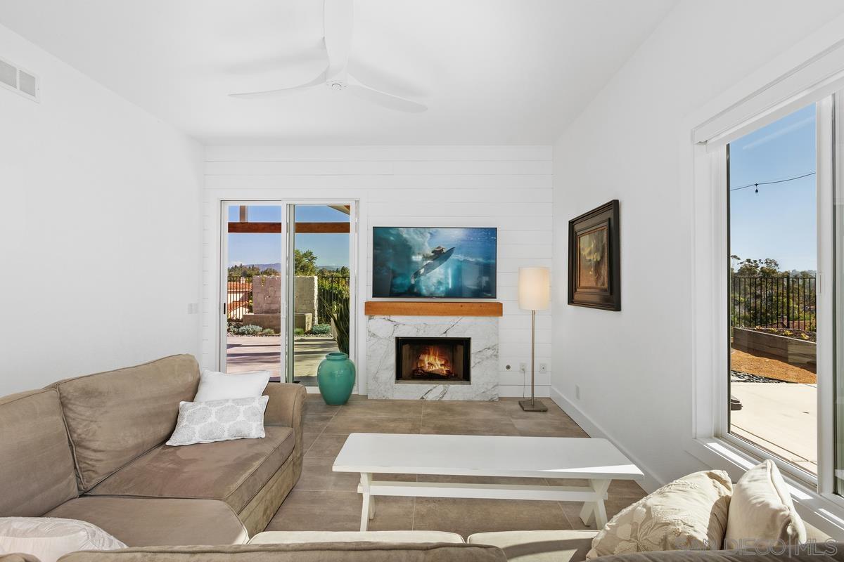 Detail Gallery Image 21 of 66 For 1734  Countryside Dr, Vista,  CA 92081 - 3 Beds | 2 Baths