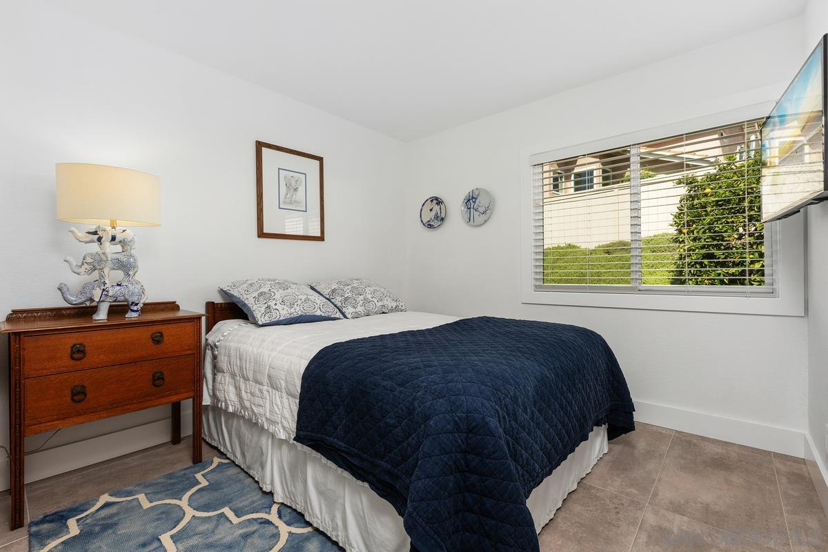 Detail Gallery Image 24 of 66 For 1734  Countryside Dr, Vista,  CA 92081 - 3 Beds | 2 Baths