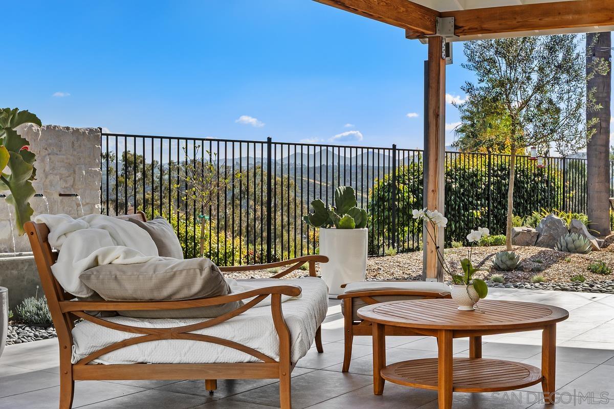 Detail Gallery Image 34 of 66 For 1734  Countryside Dr, Vista,  CA 92081 - 3 Beds | 2 Baths