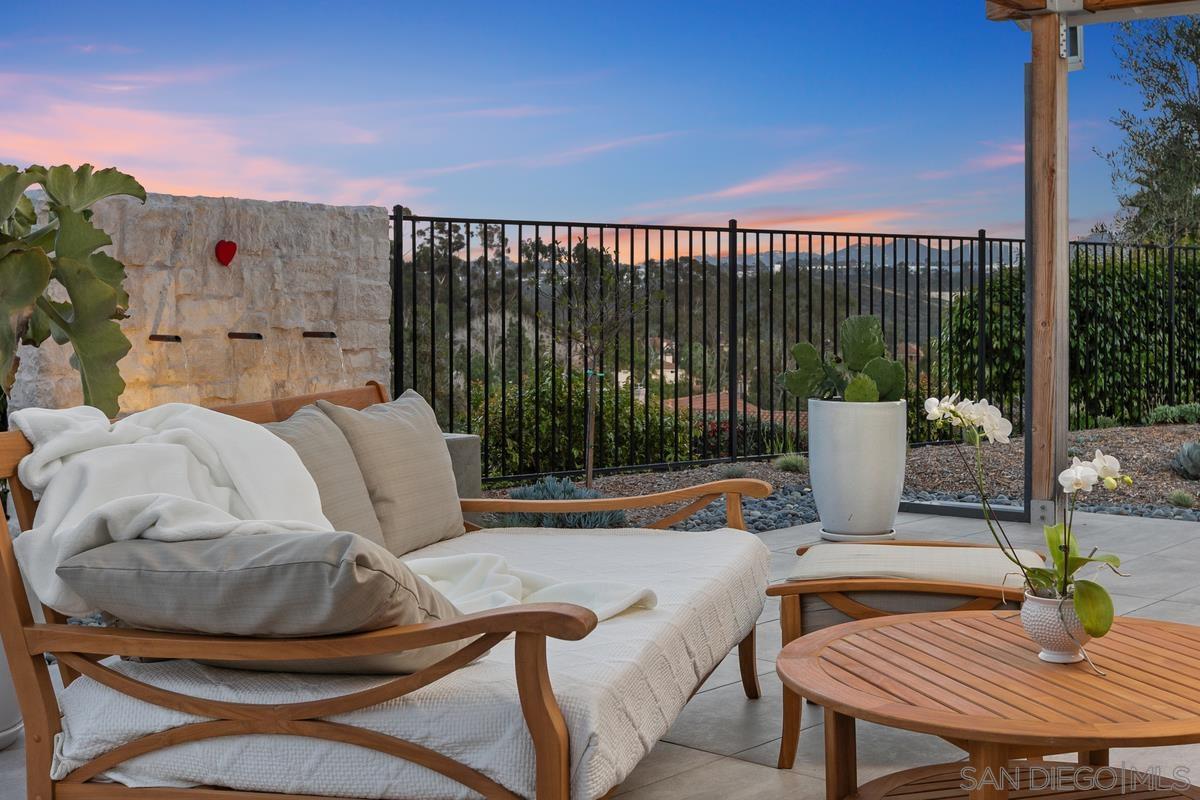 Detail Gallery Image 42 of 66 For 1734  Countryside Dr, Vista,  CA 92081 - 3 Beds | 2 Baths