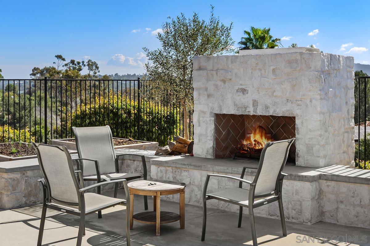 Detail Gallery Image 49 of 66 For 1734  Countryside Dr, Vista,  CA 92081 - 3 Beds | 2 Baths