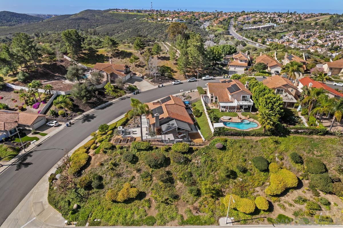 Detail Gallery Image 55 of 66 For 1734  Countryside Dr, Vista,  CA 92081 - 3 Beds | 2 Baths