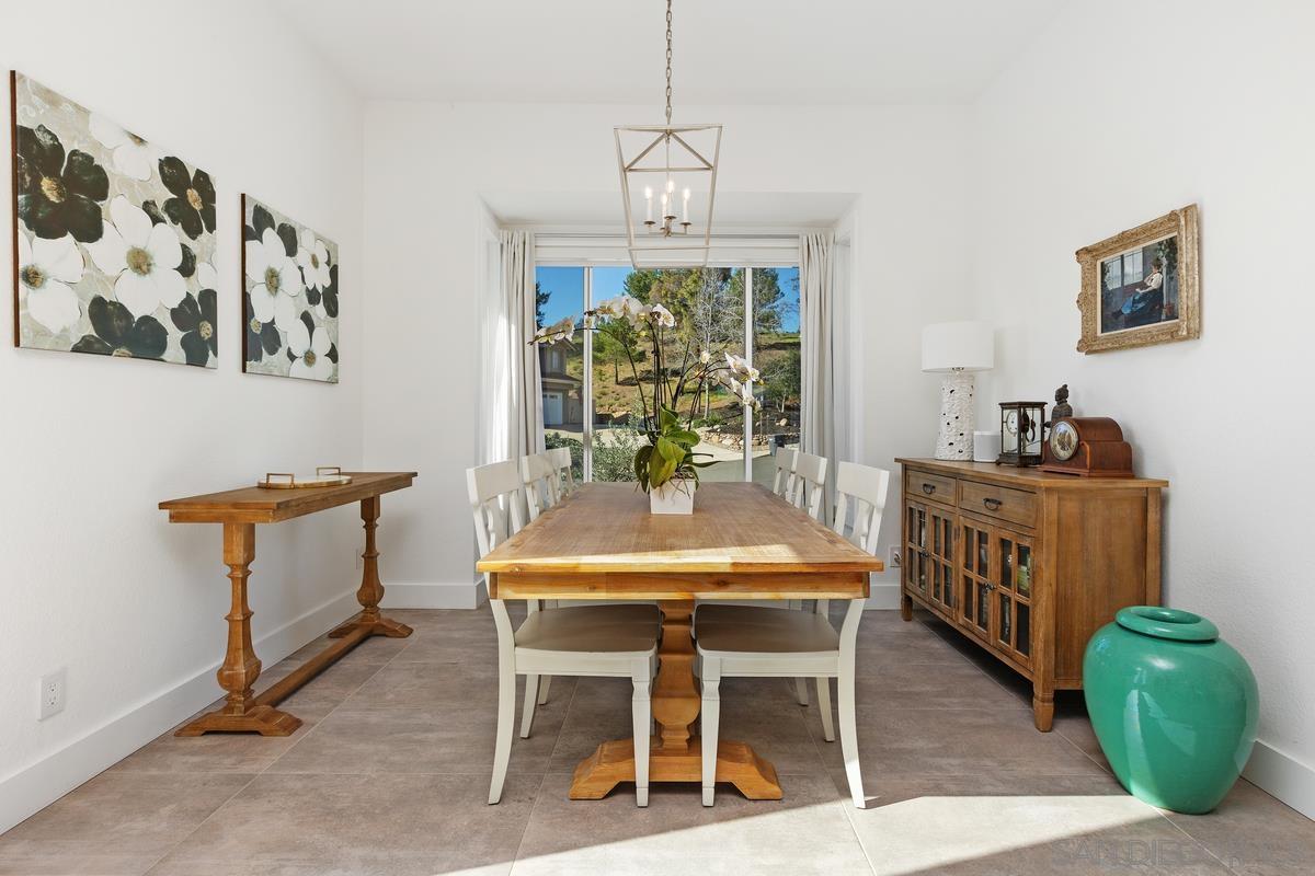 Detail Gallery Image 7 of 66 For 1734  Countryside Dr, Vista,  CA 92081 - 3 Beds | 2 Baths