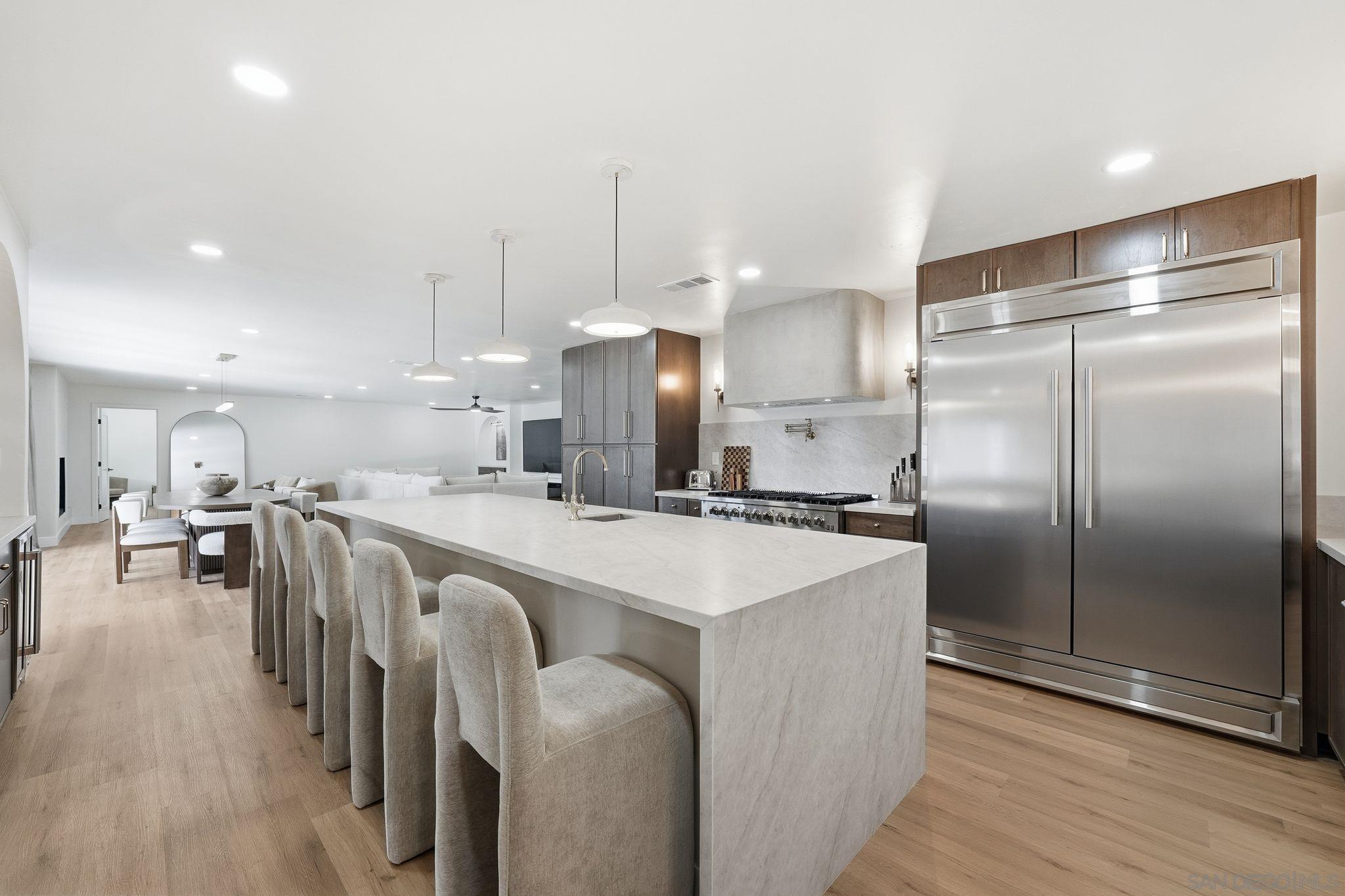 Detail Gallery Image 14 of 73 For 82  Second Ave, Chula Vista,  CA 91910 - 5 Beds | 4 Baths