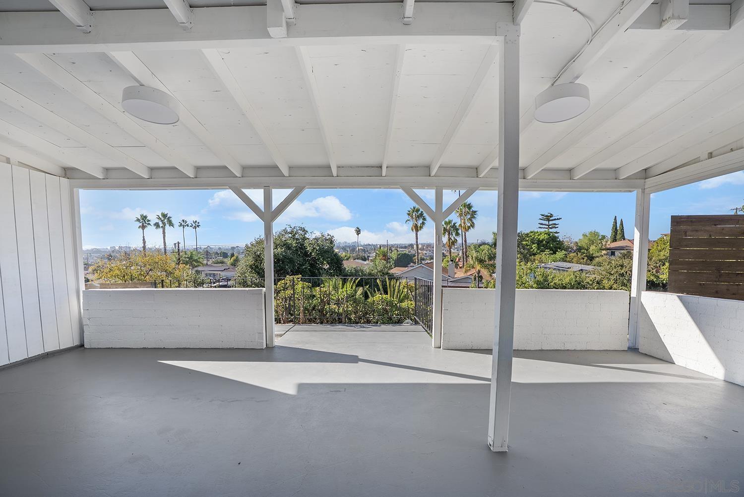 Detail Gallery Image 28 of 30 For San Onofre Ter, San Diego,  CA 92114 - 3 Beds | 2 Baths