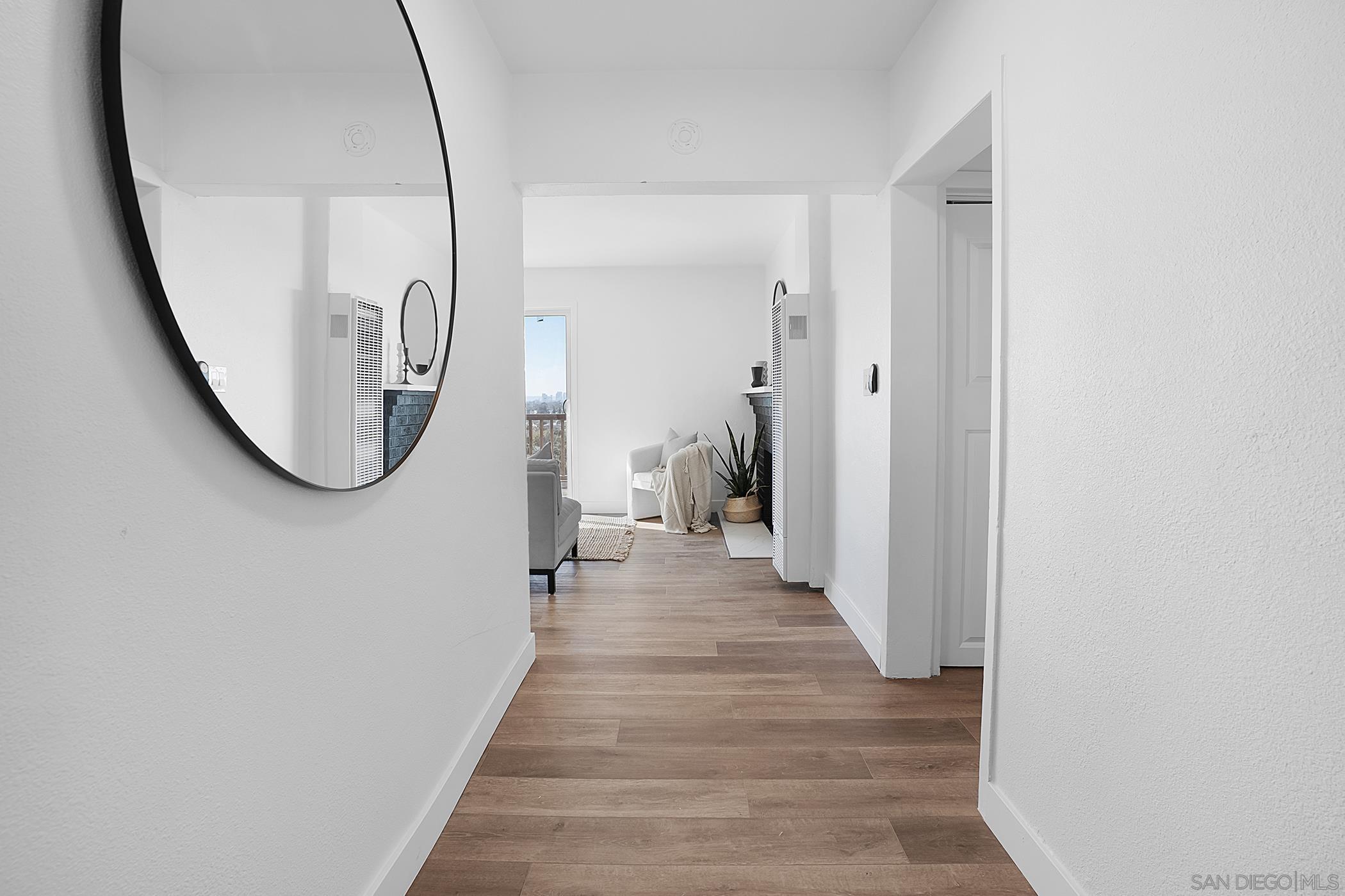 Detail Gallery Image 7 of 30 For San Onofre Ter, San Diego,  CA 92114 - 3 Beds | 2 Baths