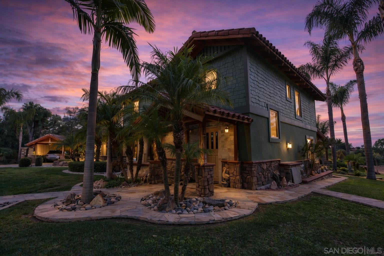 Detail Gallery Image 3 of 37 For 3097  Green Heather Lane, Fallbrook,  CA 92028 - 2 Beds | 2/1 Baths