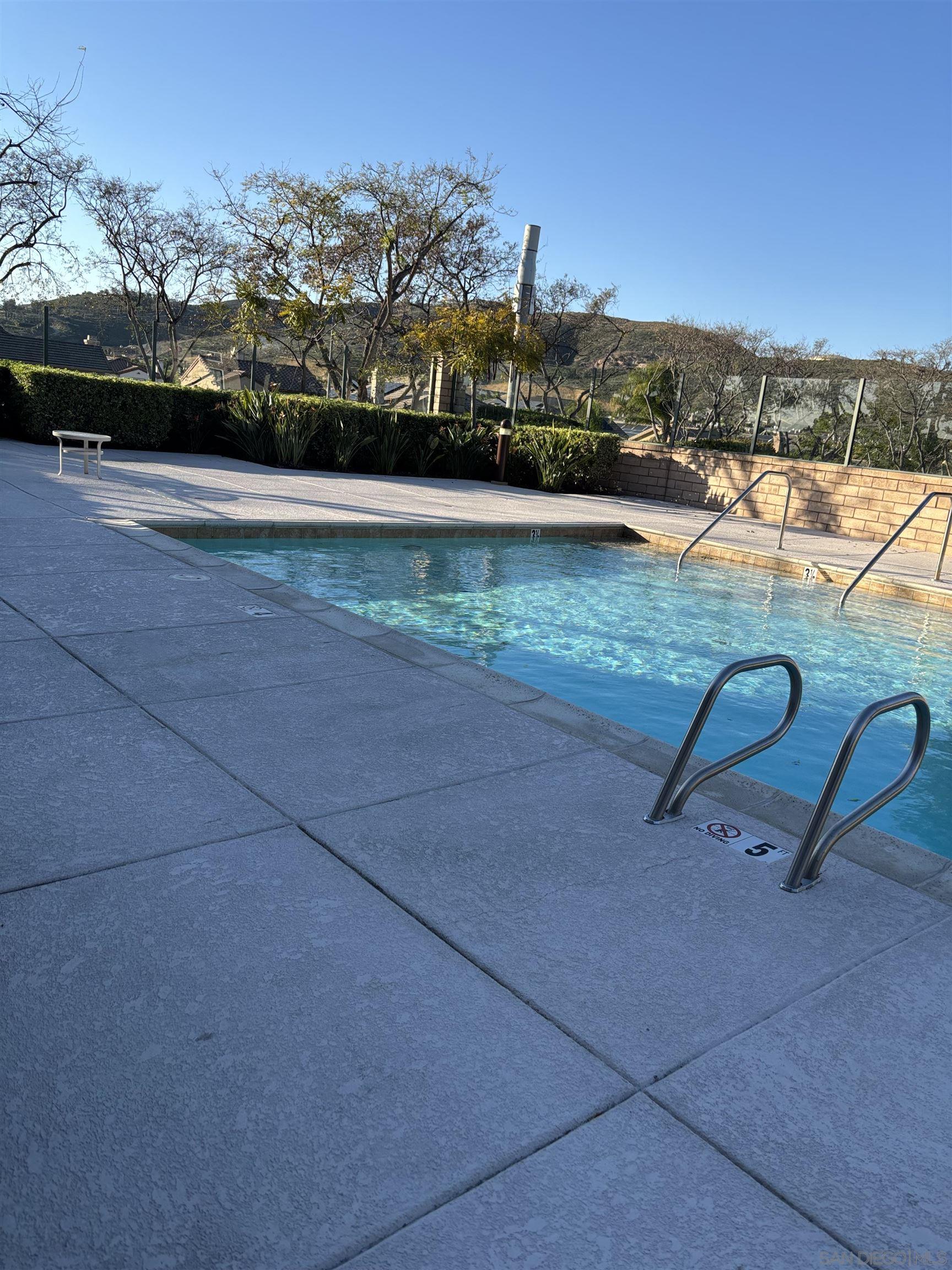Detail Gallery Image 20 of 23 For 16934  Laurel Hill Ln  #154,  San Diego,  CA 92127 - 2 Beds | 2/1 Baths