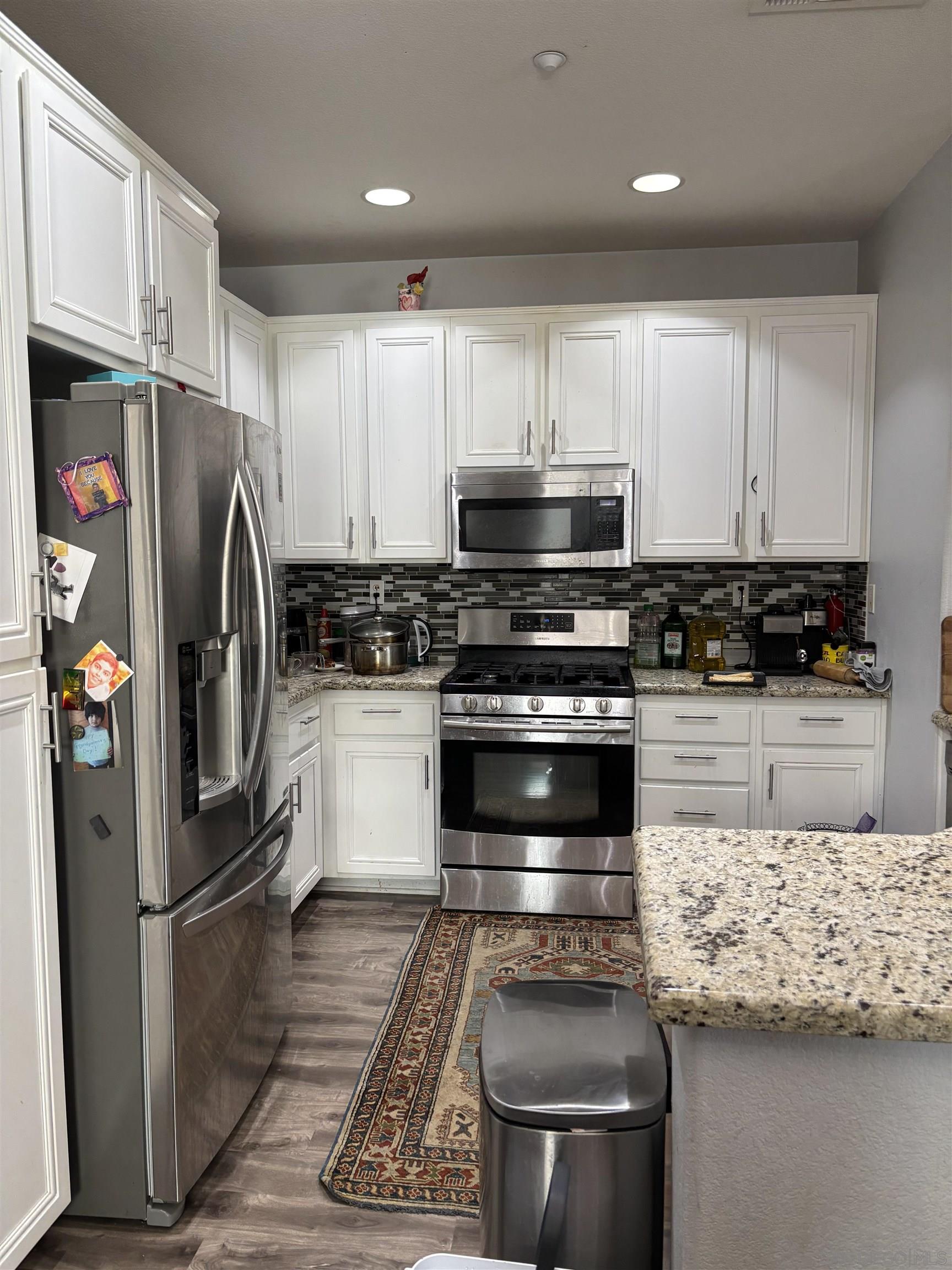 Detail Gallery Image 9 of 19 For 16934  Laurel Hill Ln  #154,  San Diego,  CA 92127 - 2 Beds | 2/1 Baths