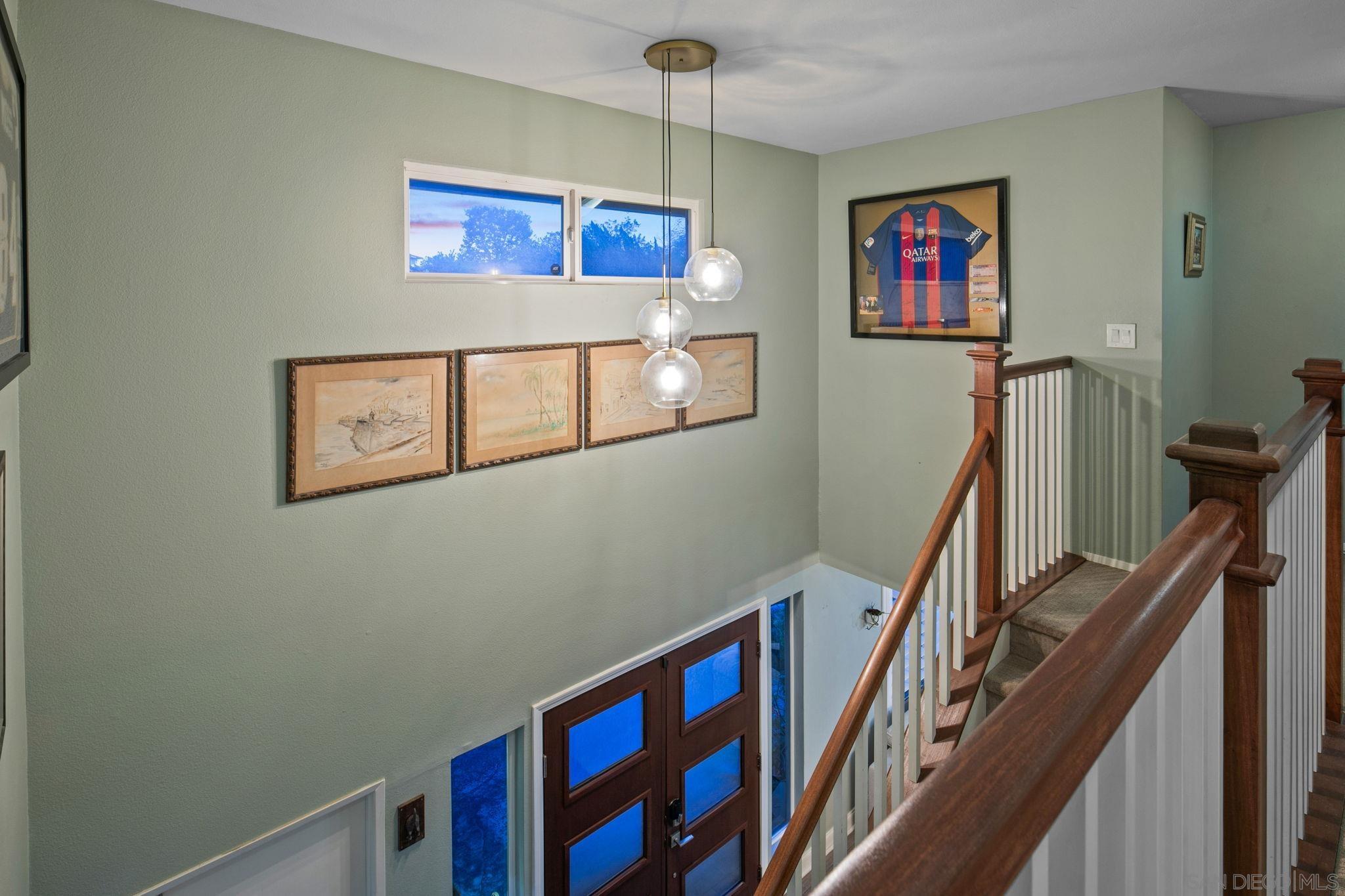 Detail Gallery Image 29 of 69 For 5134  Park Rim Dr., San Diego,  CA 92117 - 4 Beds | 2/1 Baths