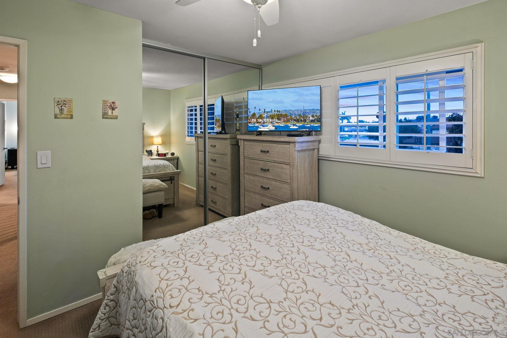 Detail Gallery Image 38 of 69 For 5134  Park Rim Dr., San Diego,  CA 92117 - 4 Beds | 2/1 Baths