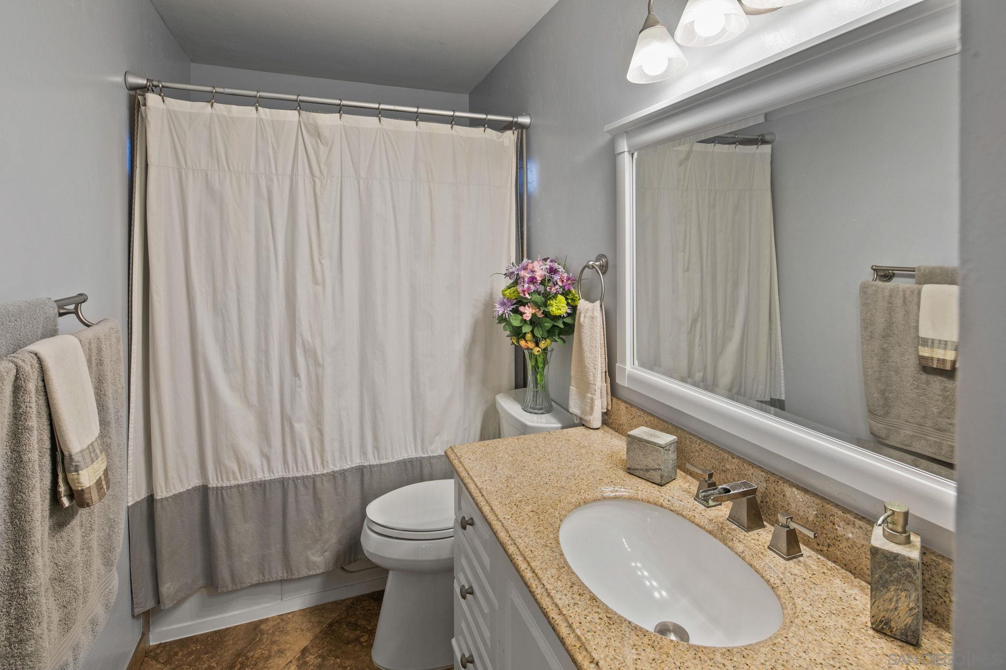 Detail Gallery Image 42 of 69 For 5134  Park Rim Dr., San Diego,  CA 92117 - 4 Beds | 2/1 Baths