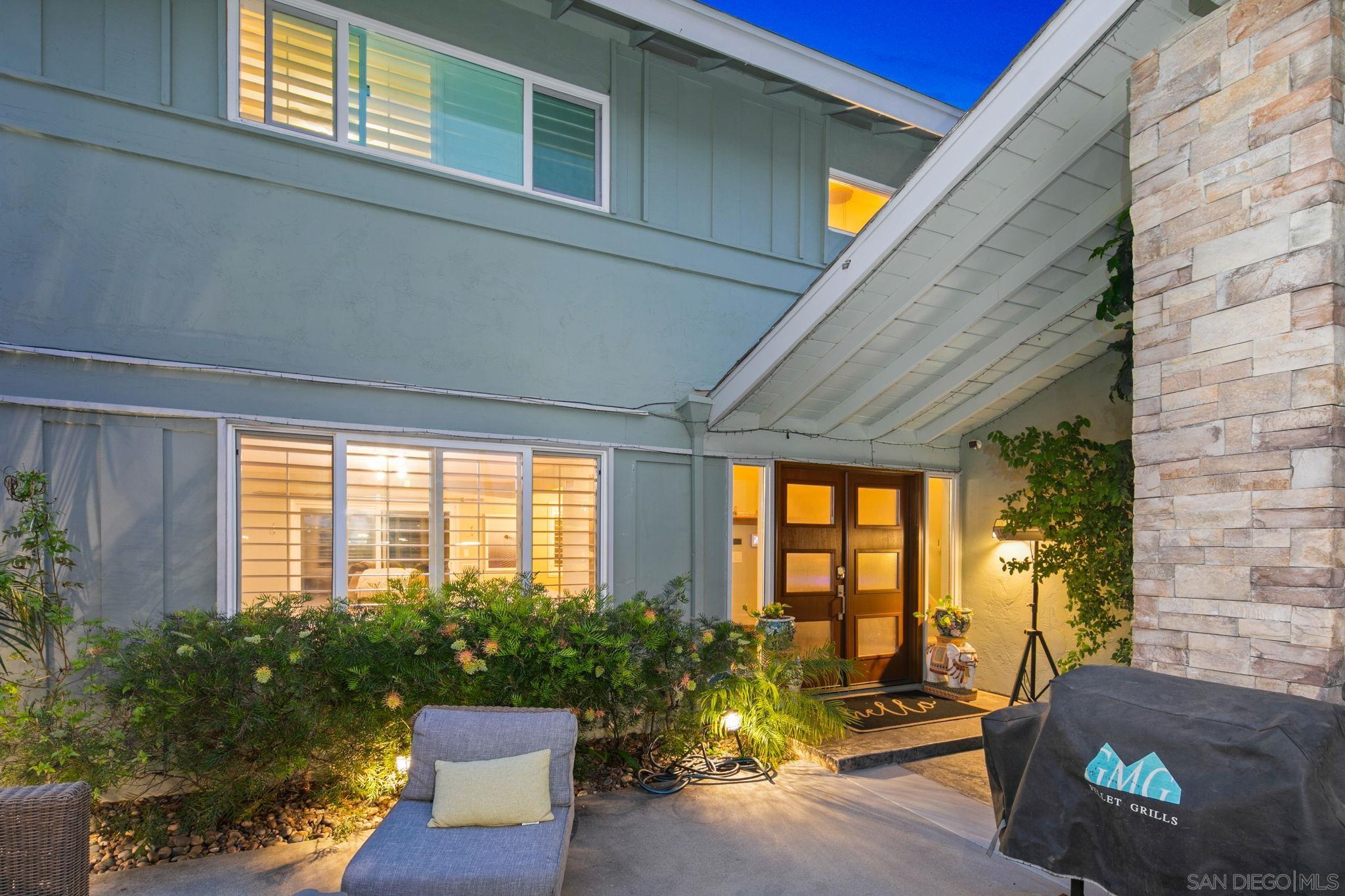 Detail Gallery Image 46 of 69 For 5134  Park Rim Dr., San Diego,  CA 92117 - 4 Beds | 2/1 Baths