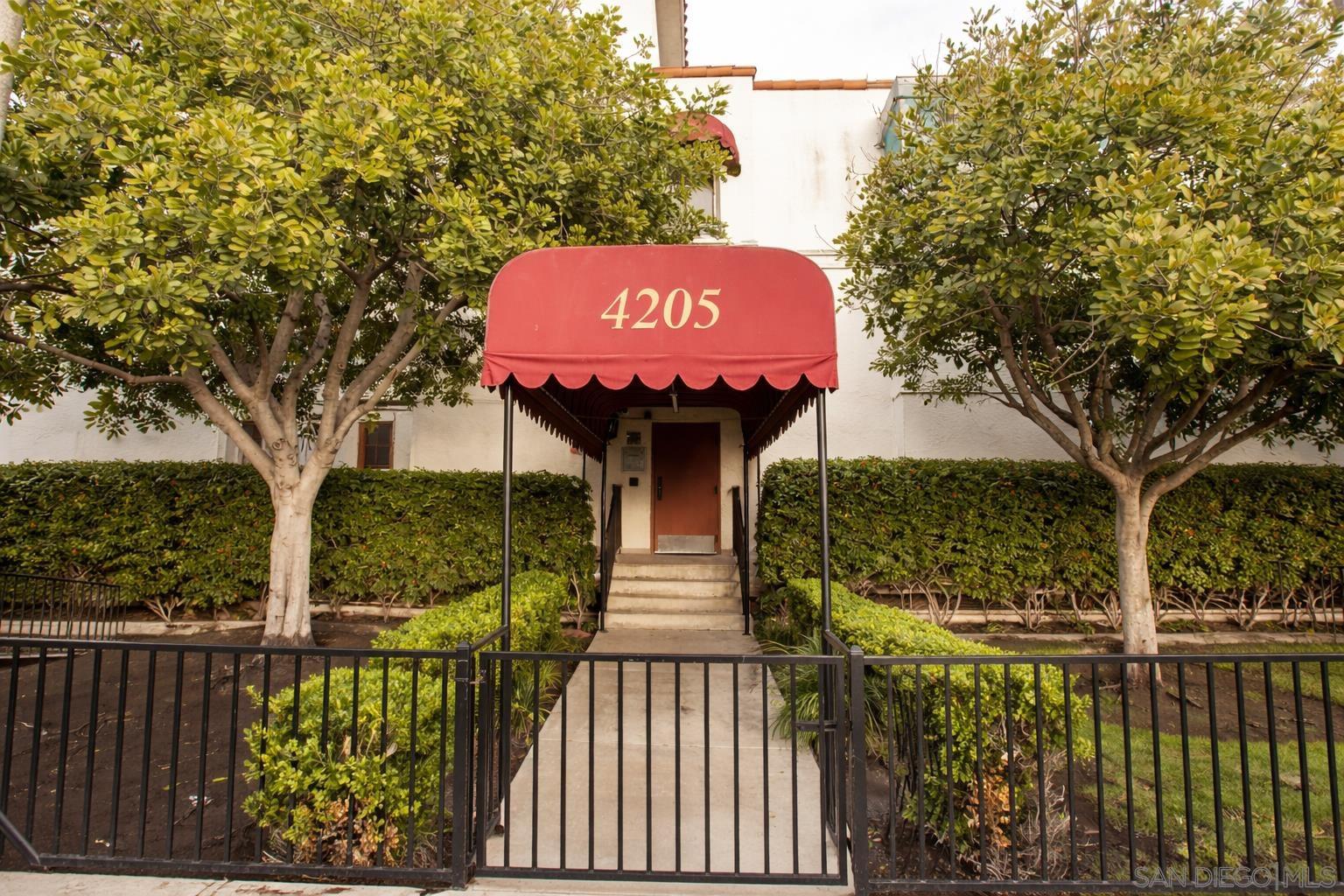 Detail Gallery Image 5 of 10 For 4205  Ohio St  #106,  San Diego,  CA 92104 - 2 Beds | 2 Baths