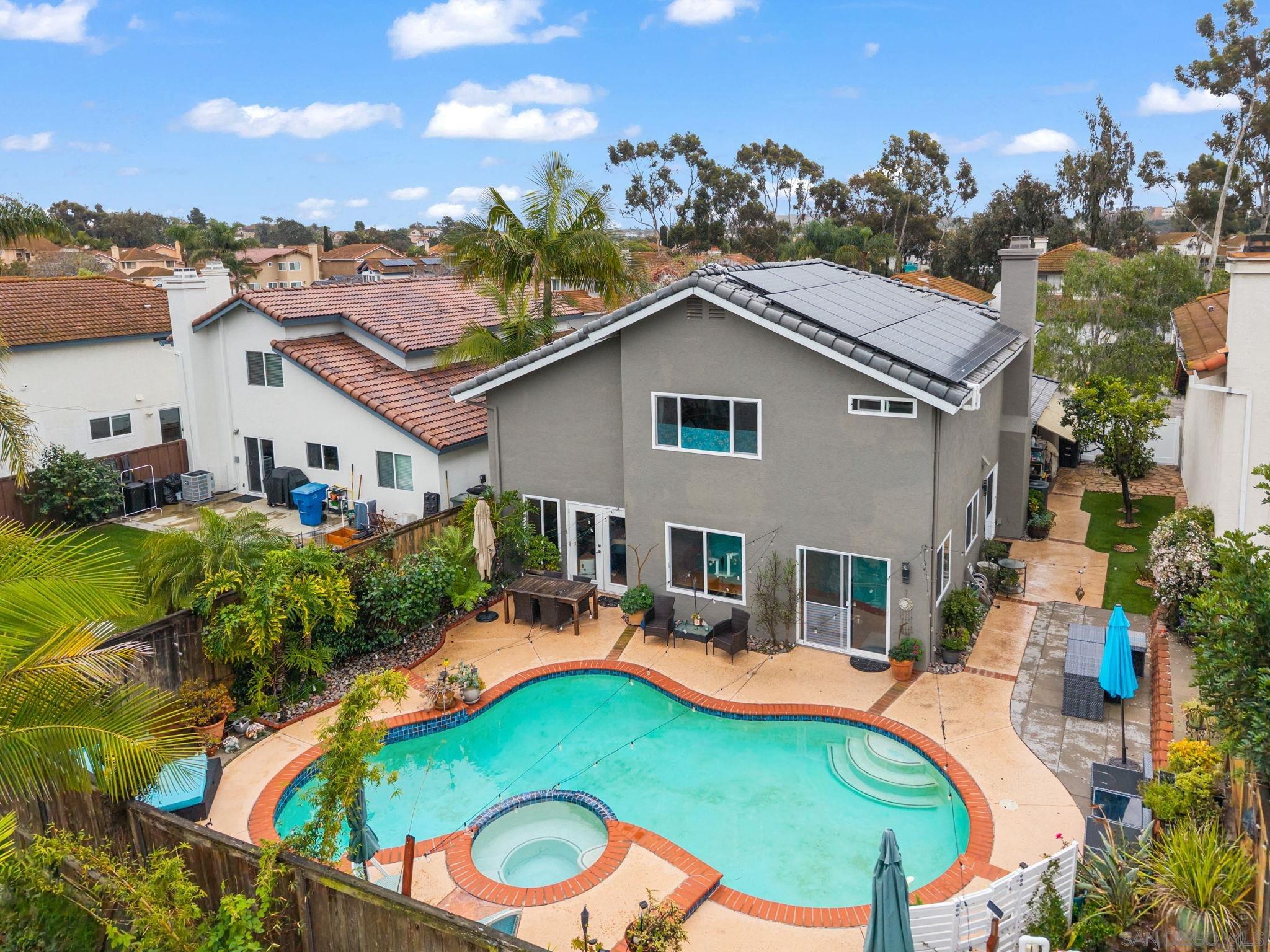 Front Image Thumbnail for SD260003758