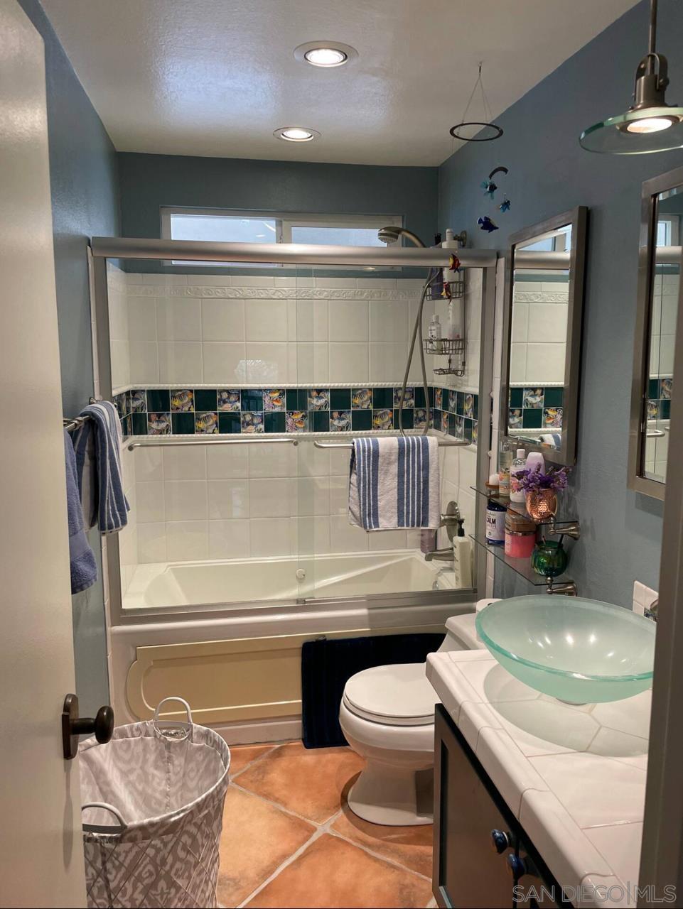 Detail Gallery Image 12 of 48 For 871  Blackwood Rd, Chula Vista,  CA 91910 - 5 Beds | 2/1 Baths