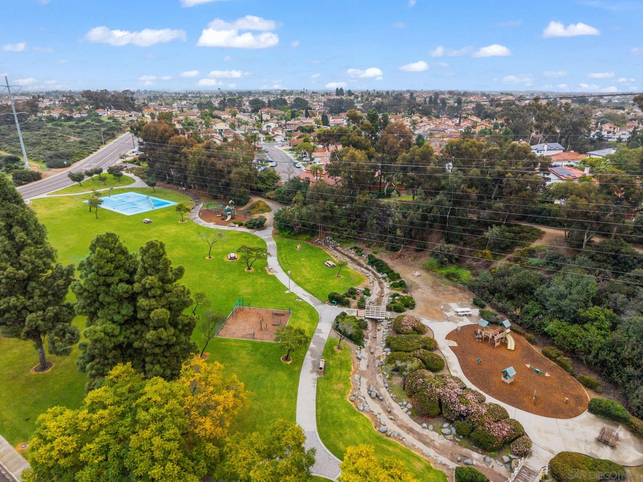 Detail Gallery Image 26 of 48 For 871  Blackwood Rd, Chula Vista,  CA 91910 - 5 Beds | 2/1 Baths
