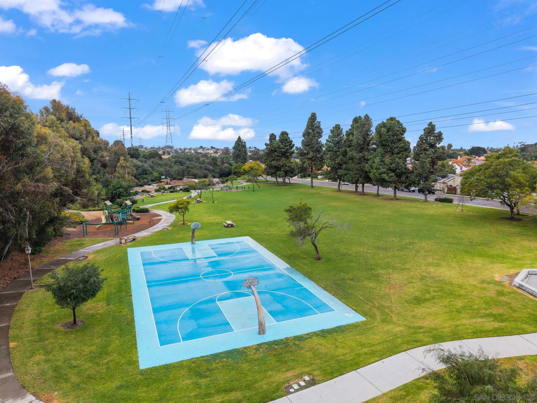 Detail Gallery Image 27 of 48 For 871  Blackwood Rd, Chula Vista,  CA 91910 - 5 Beds | 2/1 Baths