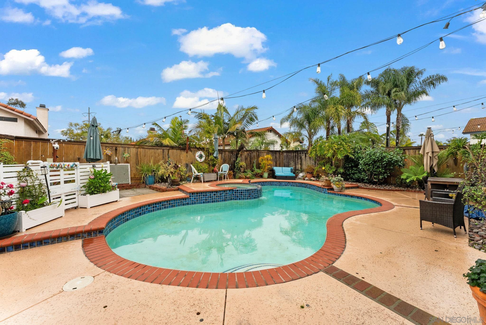 Detail Gallery Image 30 of 48 For 871  Blackwood Rd, Chula Vista,  CA 91910 - 5 Beds | 2/1 Baths