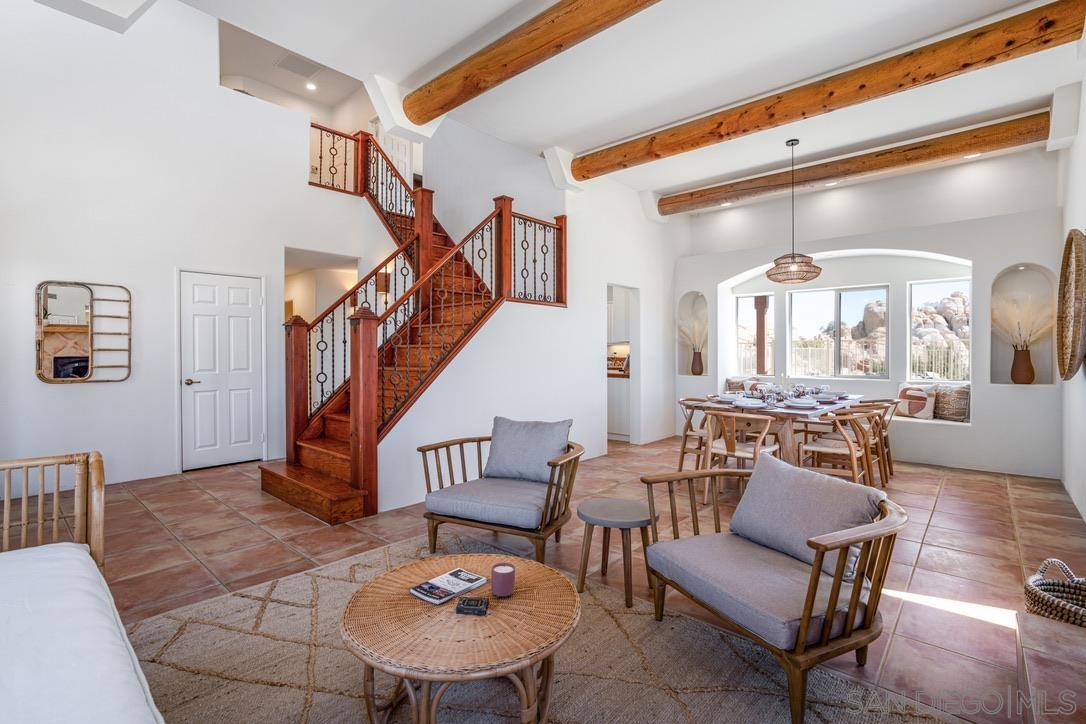 Detail Gallery Image 5 of 52 For 57388  Manzaniata Drive, Yucca Valley,  CA 92284 - 3 Beds | 2/1 Baths