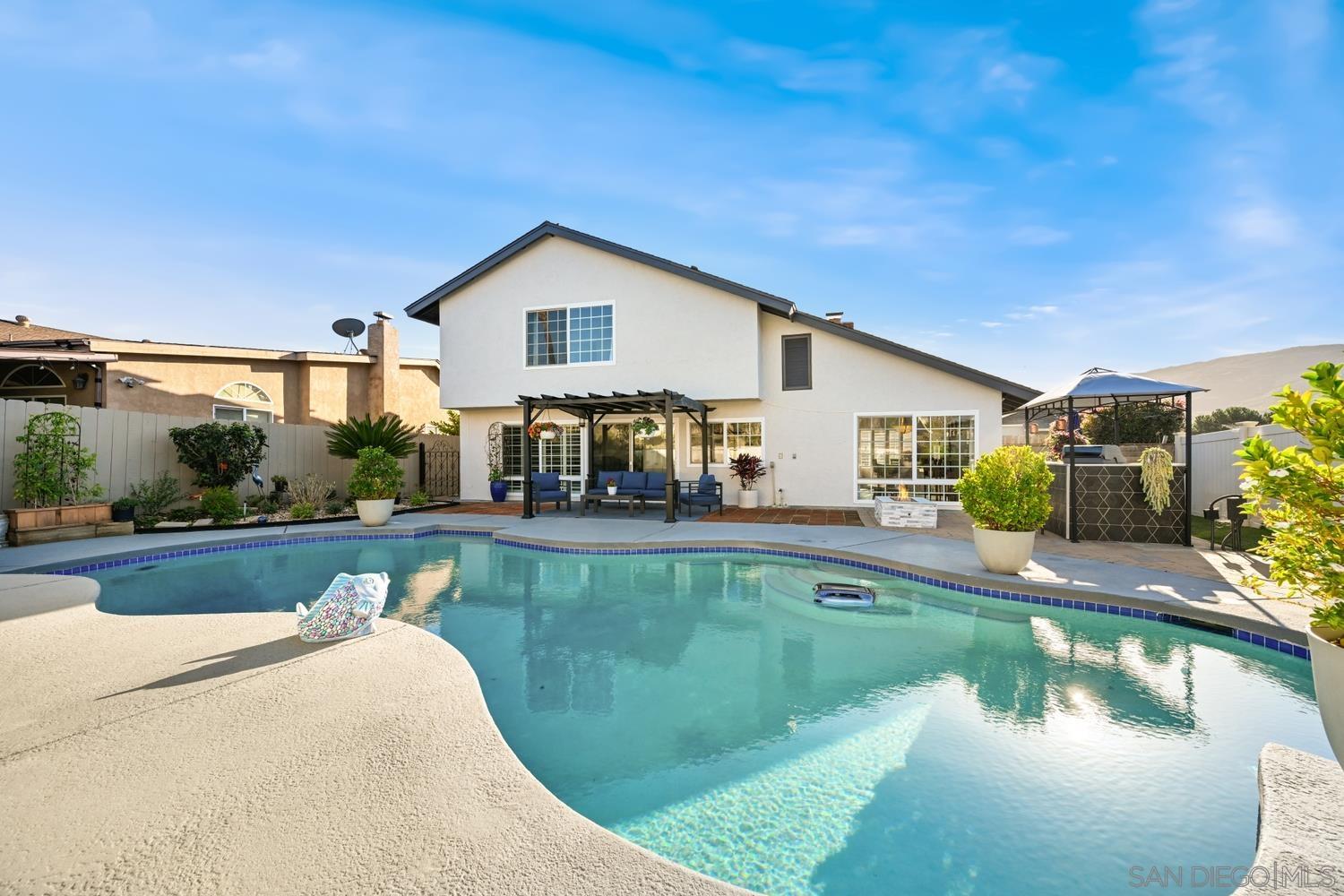 Detail Gallery Image 25 of 31 For 11450  Cabela Pl, San Diego,  CA 92127 - 3 Beds | 2/1 Baths