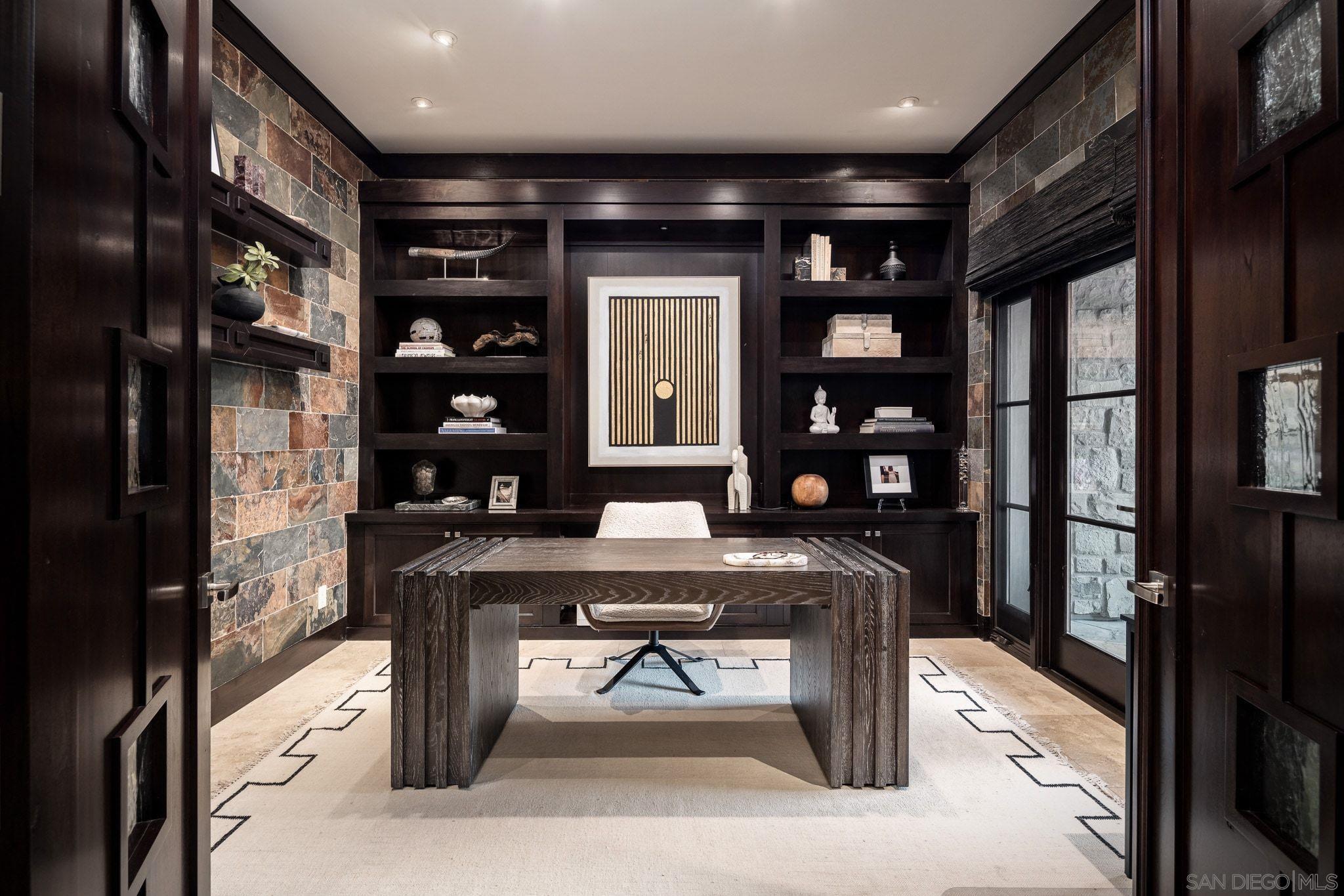 Detail Gallery Image 16 of 32 For 7795  Sendero Angelica, San Diego,  CA 92127 - 5 Beds | 5/2 Baths