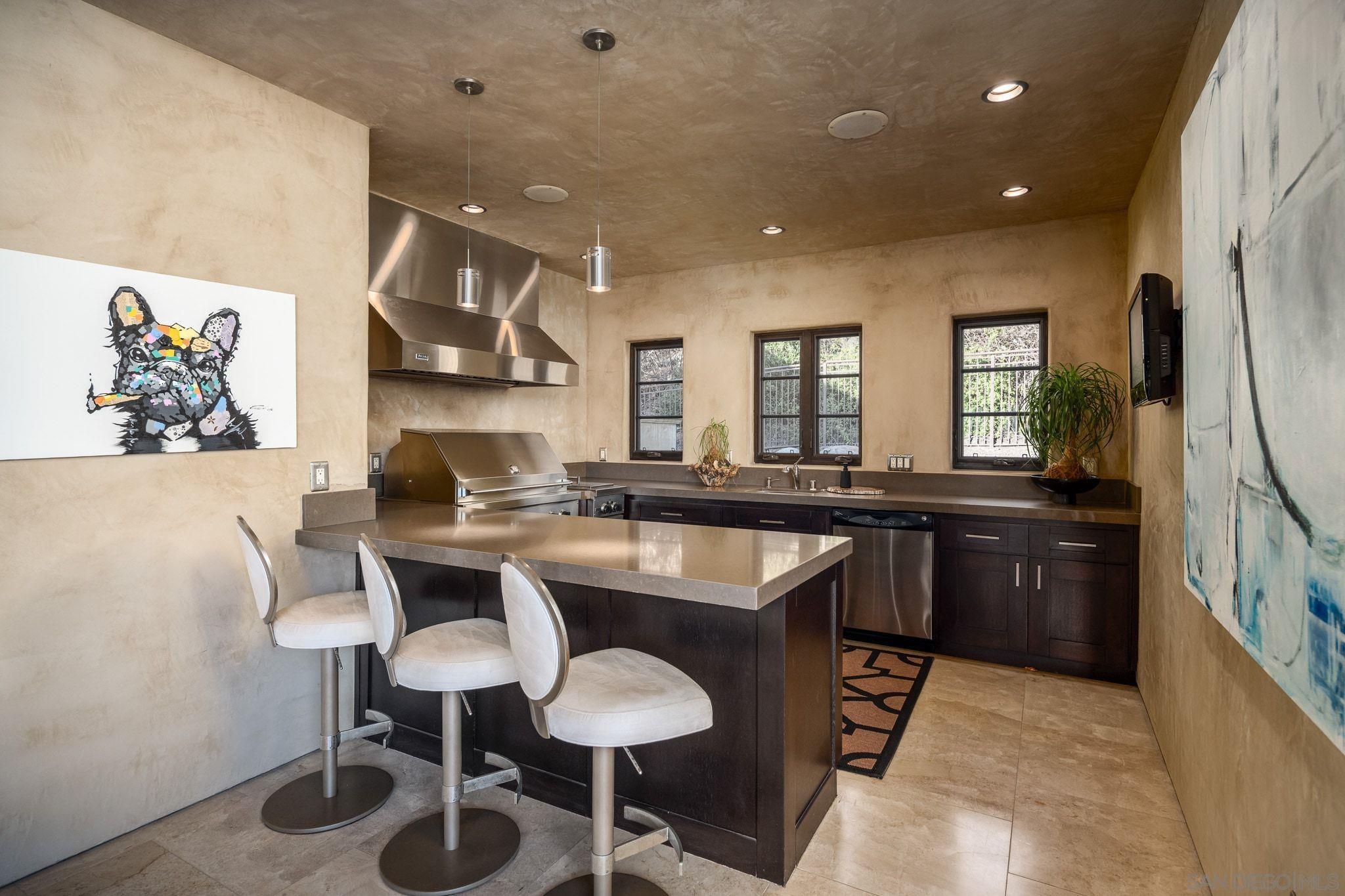 Detail Gallery Image 23 of 32 For 7795  Sendero Angelica, San Diego,  CA 92127 - 5 Beds | 5/2 Baths