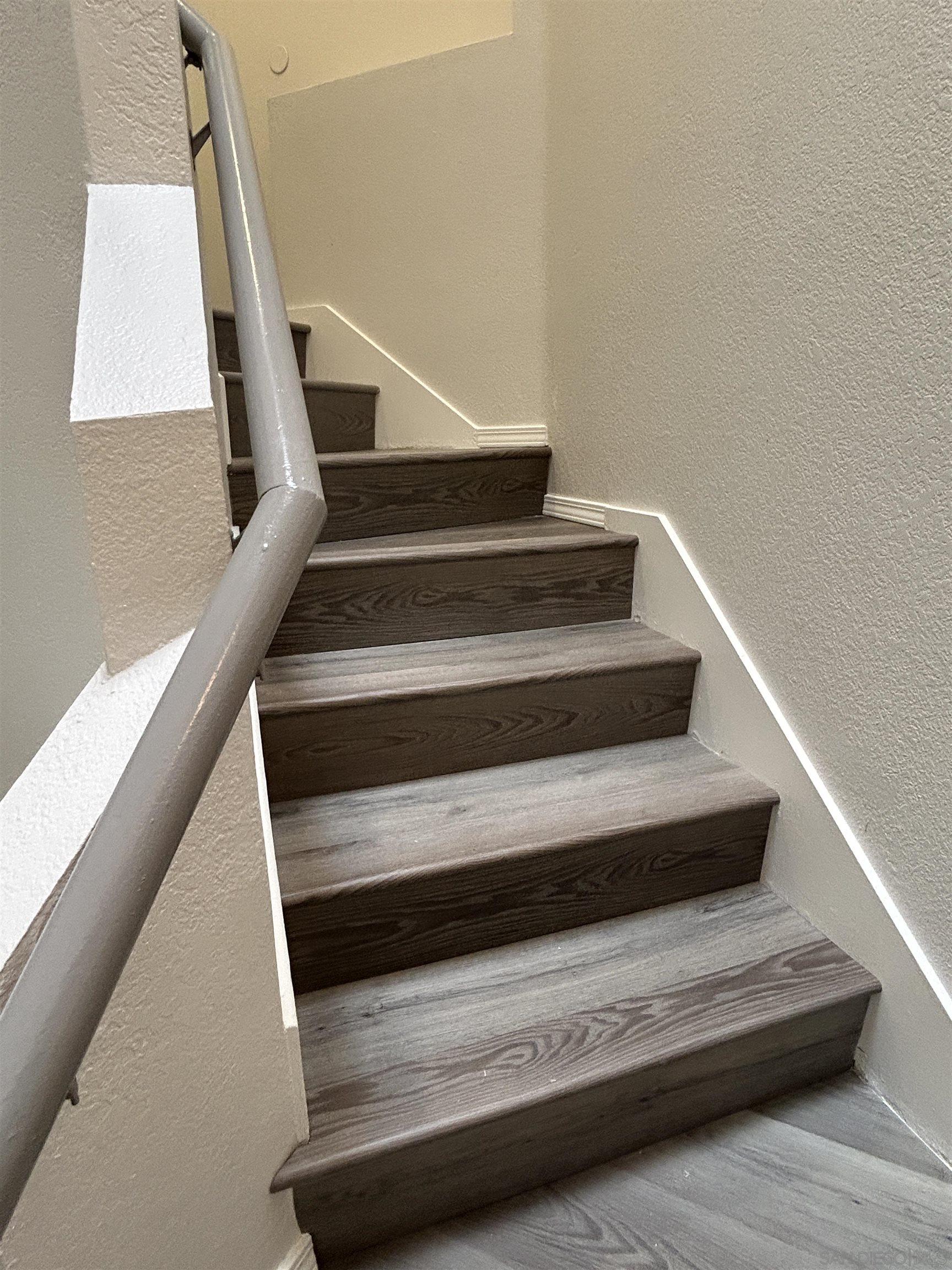 Detail Gallery Image 22 of 33 For 12049  Calle De Montana  201, El Cajon,  CA 92019 - 2 Beds | 2 Baths