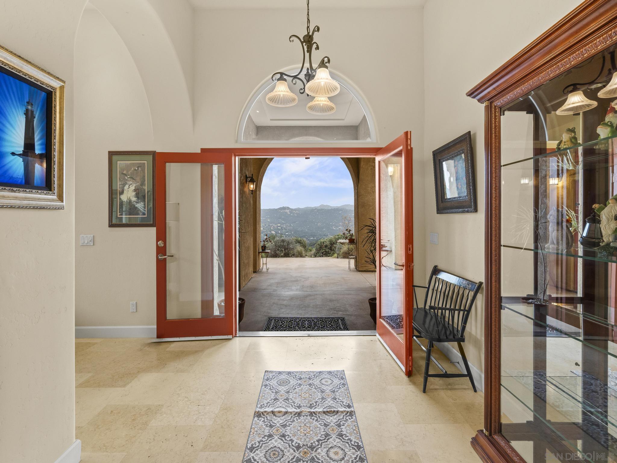 Detail Gallery Image 11 of 75 For 17922  Sierra Cielo Ln, Jamul,  CA 91935 - 4 Beds | 2/1 Baths