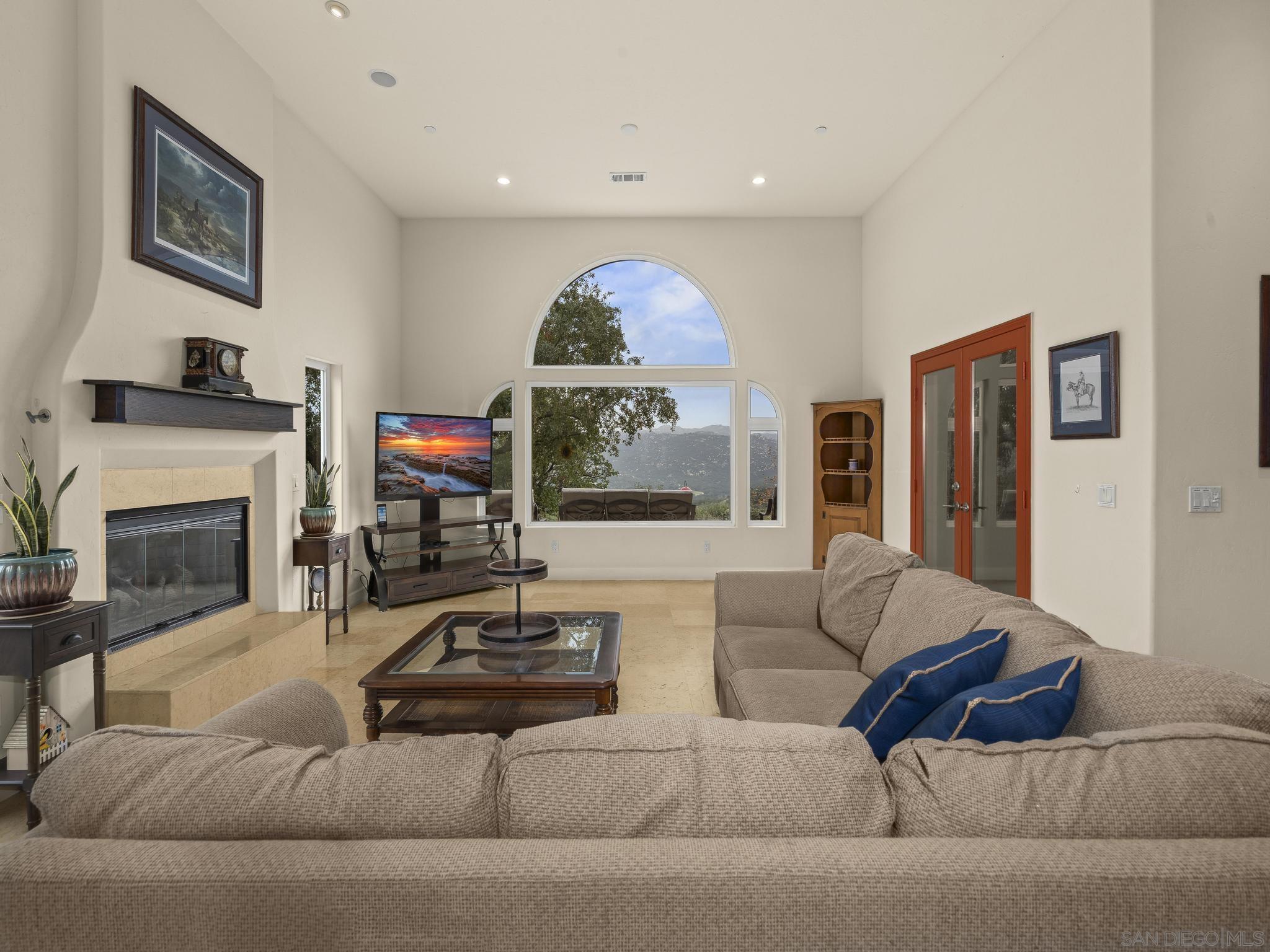 Detail Gallery Image 17 of 75 For 17922  Sierra Cielo Ln, Jamul,  CA 91935 - 4 Beds | 2/1 Baths