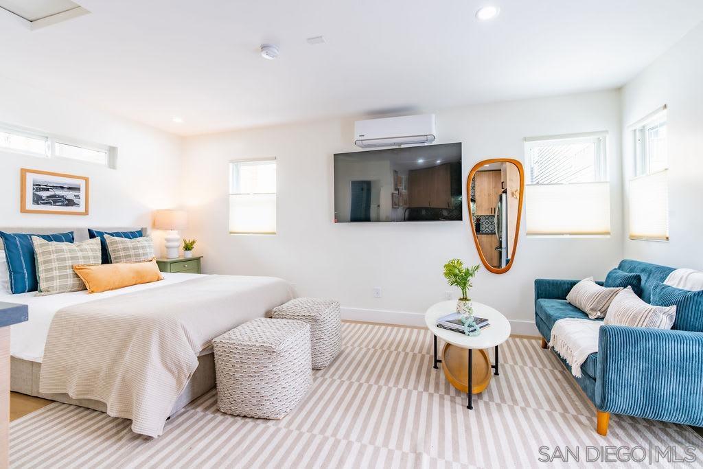 Detail Gallery Image 2 of 16 For 725  Pennsylvania Ave  731, San Diego,  CA 92103 - 1 Beds | 1 Baths