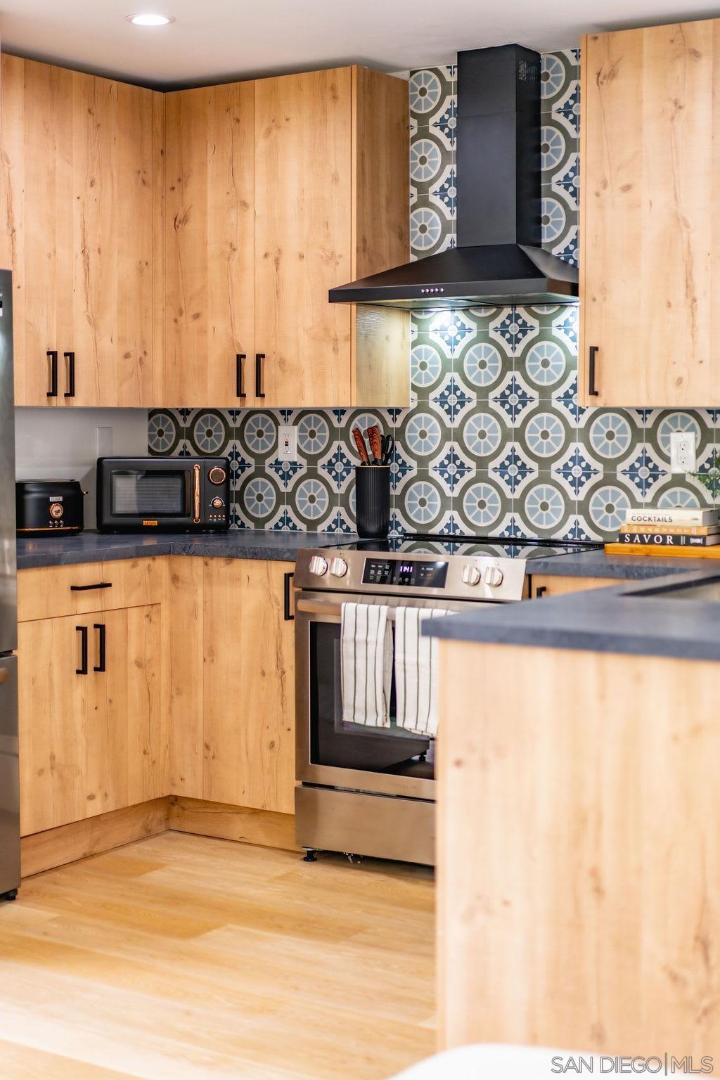 Detail Gallery Image 8 of 16 For 725  Pennsylvania Ave  731, San Diego,  CA 92103 - 1 Beds | 1 Baths