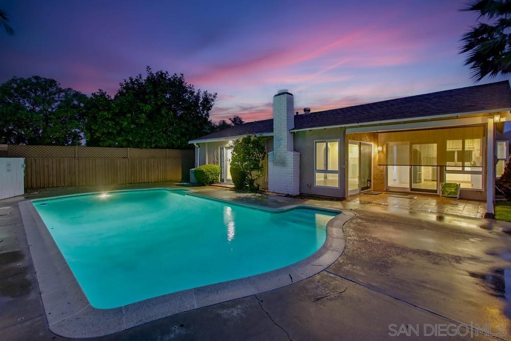 Detail Gallery Image 7 of 57 For 6453  Amberly Street, San Diego,  CA 92120 - 3 Beds | 2 Baths