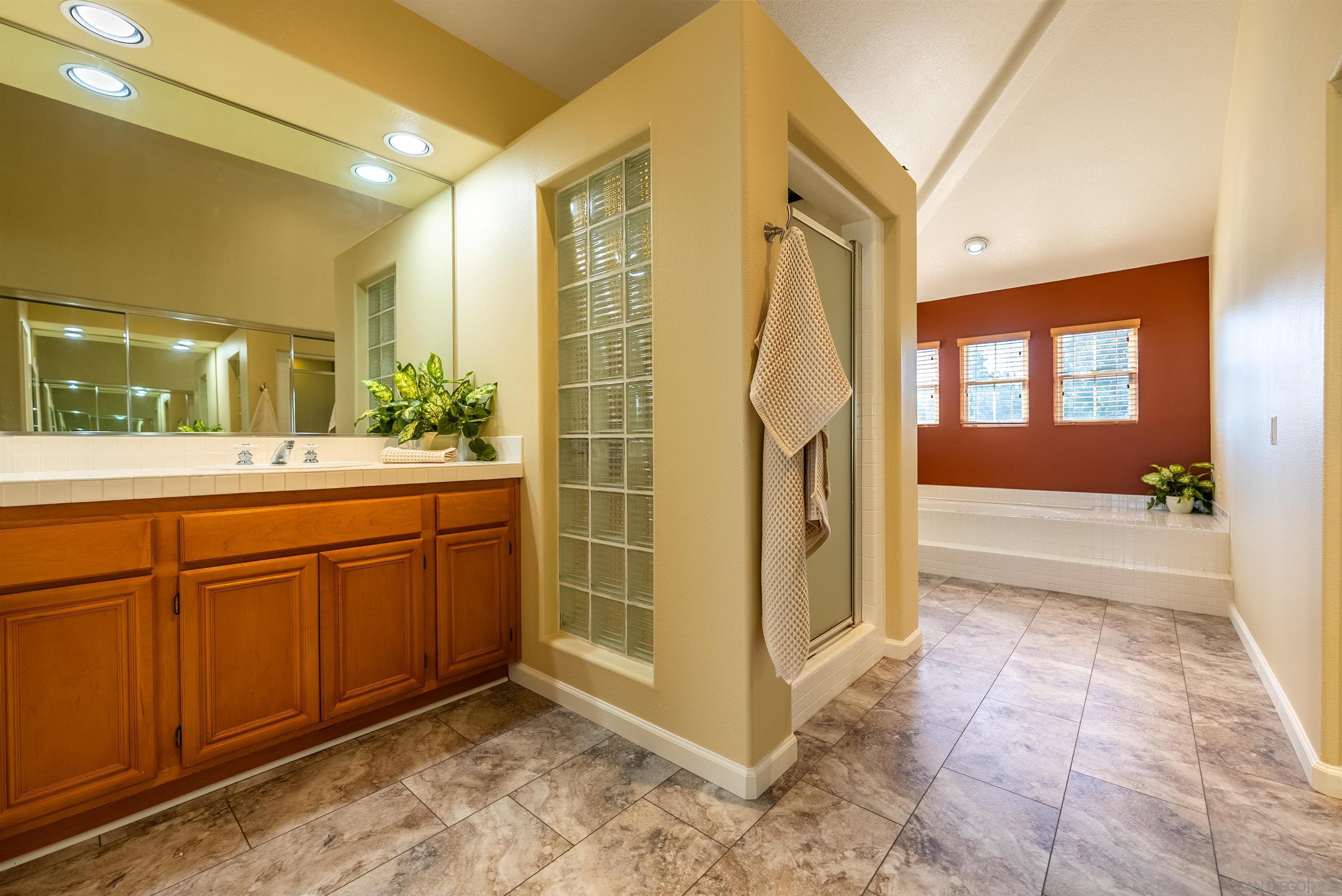 Detail Gallery Image 29 of 49 For 45540  via Jaca, Temecula,  CA 92592 - 4 Beds | 3 Baths